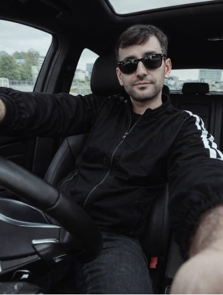 Antalya'da Bariyerlere Çarpan Motosikletli Hayatını Kaybetti Haber Denizli Kaza Haberleri Motor Kazaları (2)