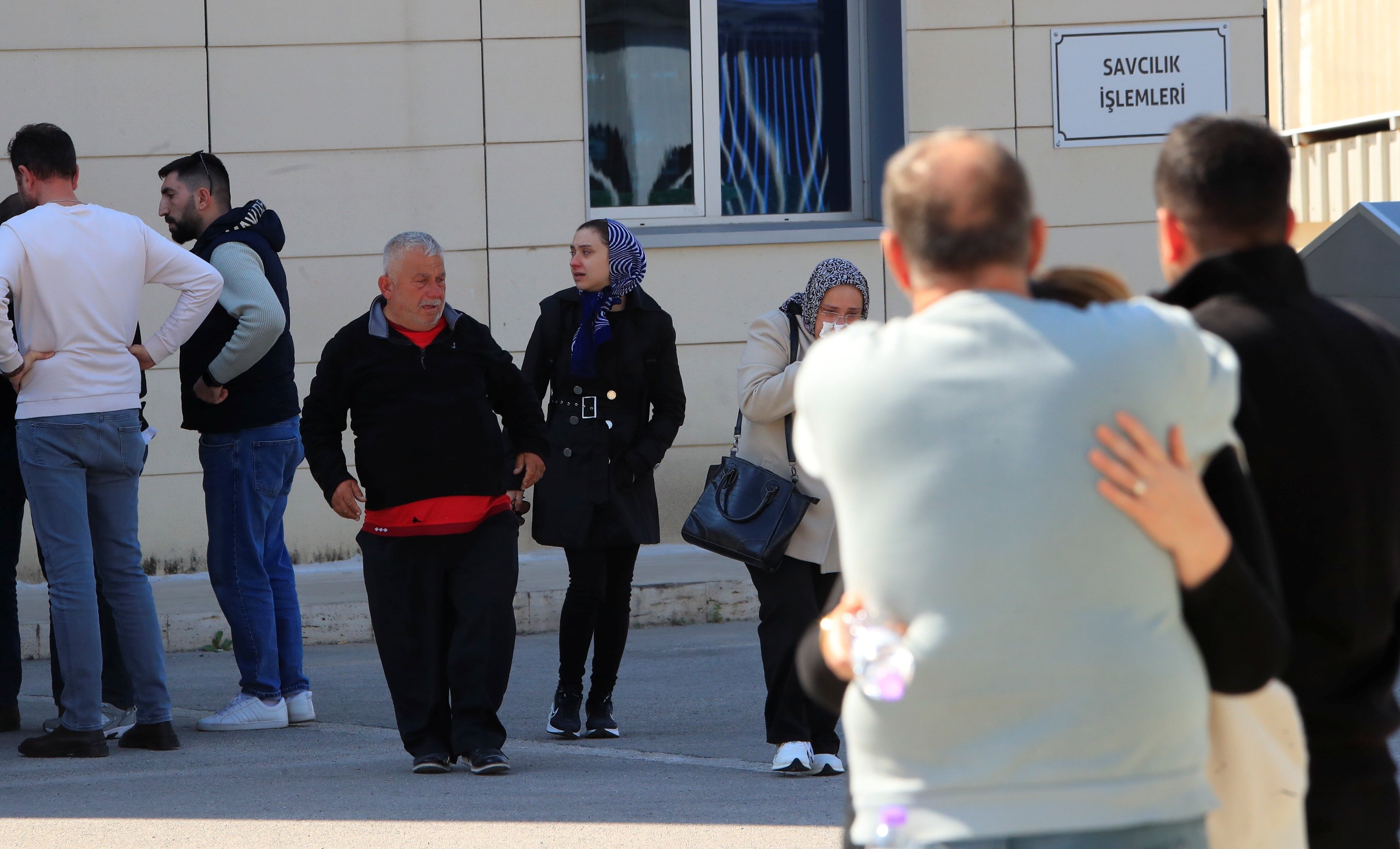 Antalya'da Bariyerlere Çarpan Motosikletli Hayatını Kaybetti Haber Denizli Kaza Haberleri Motor Kazaları (8)