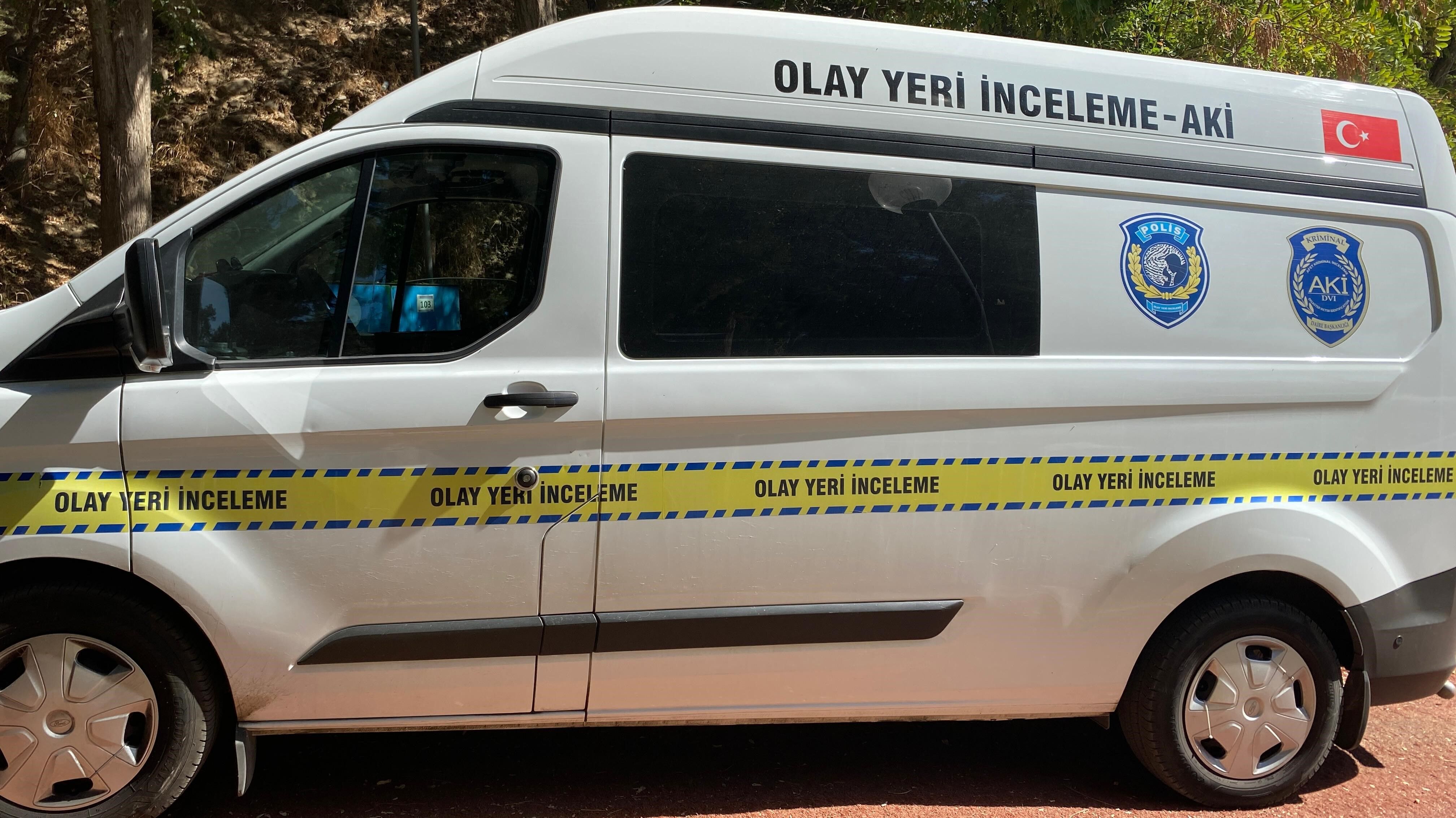 Aydın'da Aşk Cinayeti! Sevgilisi Olduğu Kadını Defalarca Bıçaklayarak Öldürdü... (3)