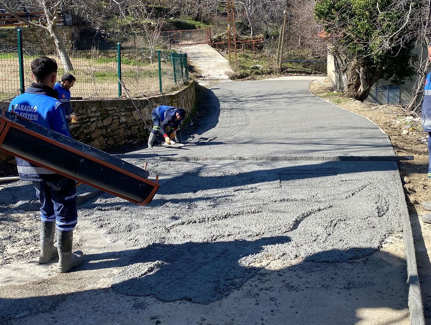 Babadağ Yolları Yenileniyor! Başkan Kumral Çalışmaları Yerinde İnceledi! (1)