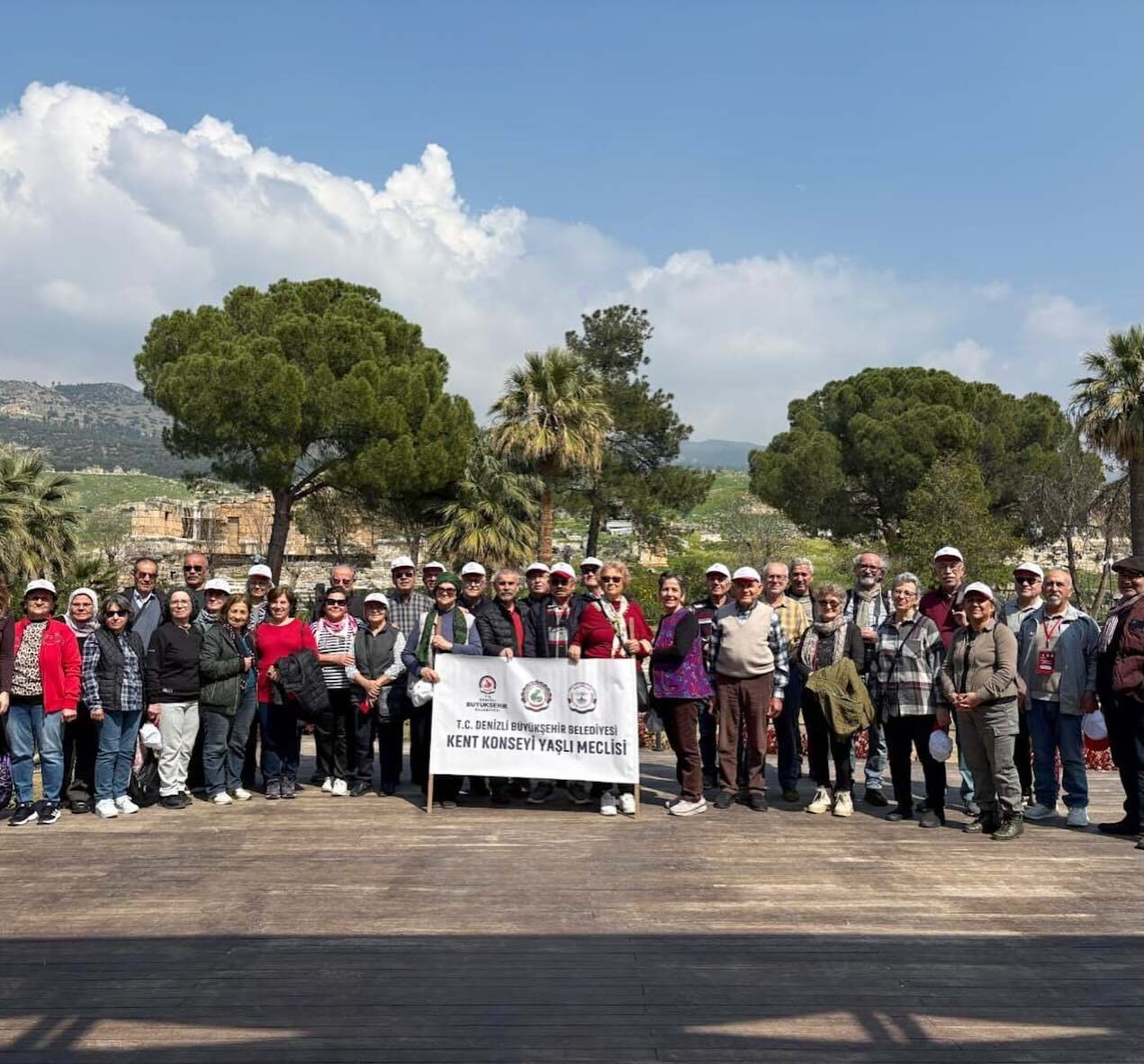 Çınarlar Tarihe Yolculuk Yaptı Pamukkale Ve Laodikya’da Kültür Turu (3)