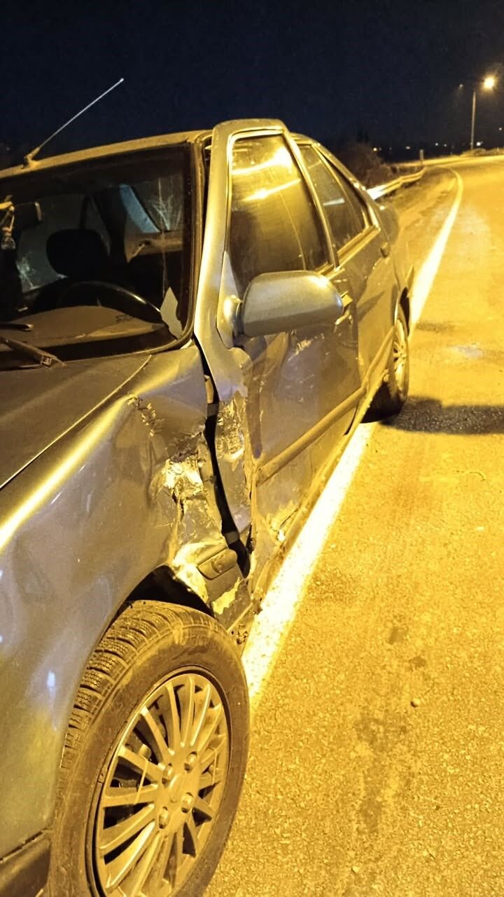 Denizli Buldan’da Kavşakta Kaza! (1)