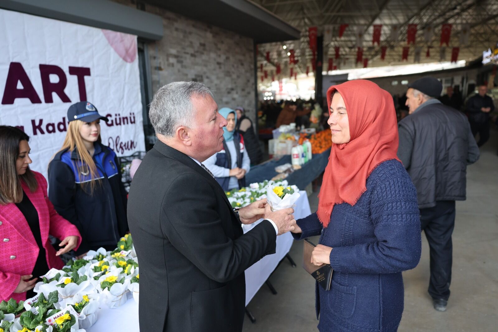 Deni̇zli̇ Haber Honaz Beledi̇yesi̇ 8 Mart (4)