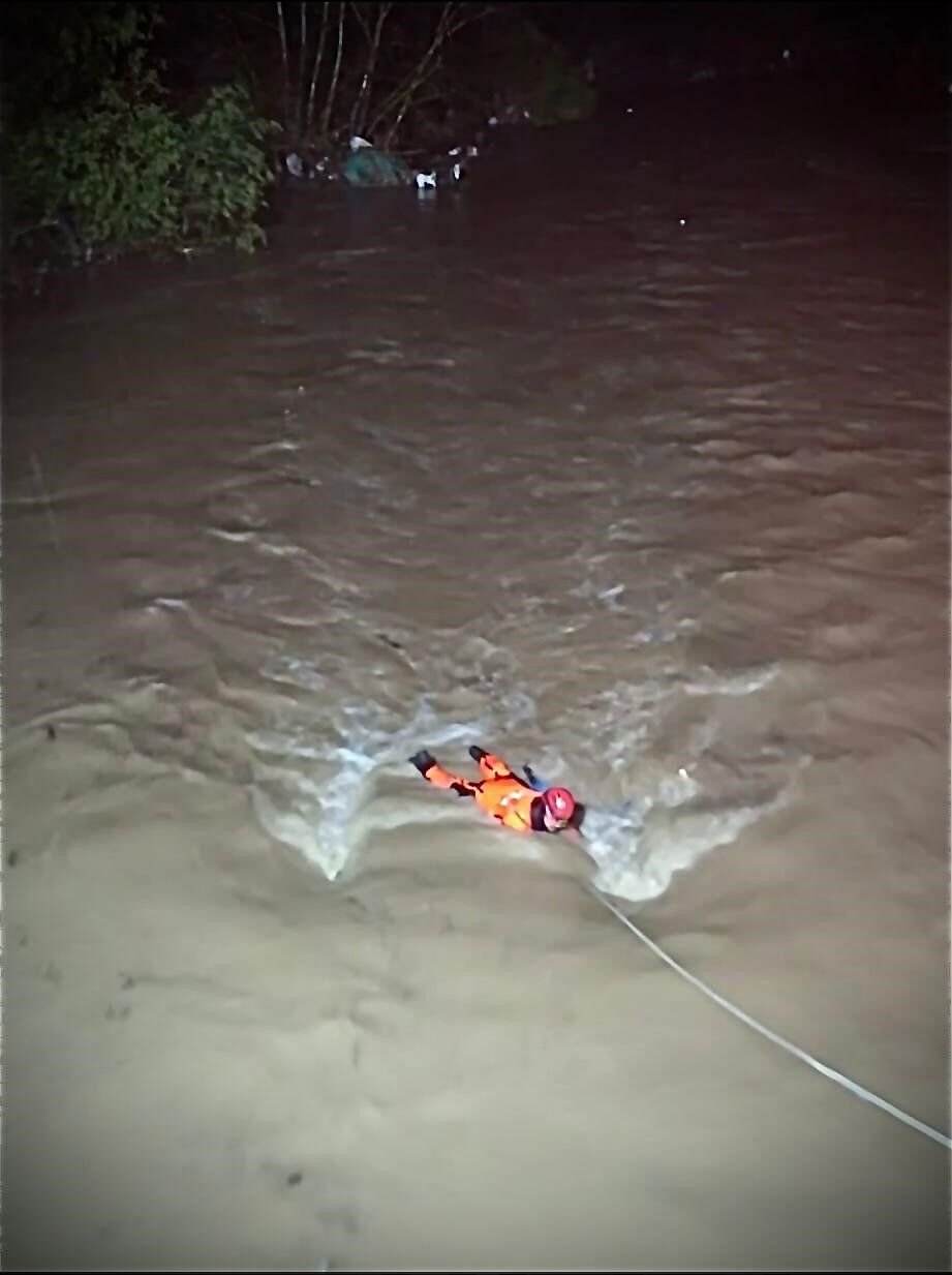 Denizli Haber Menderese Uçtu (1)