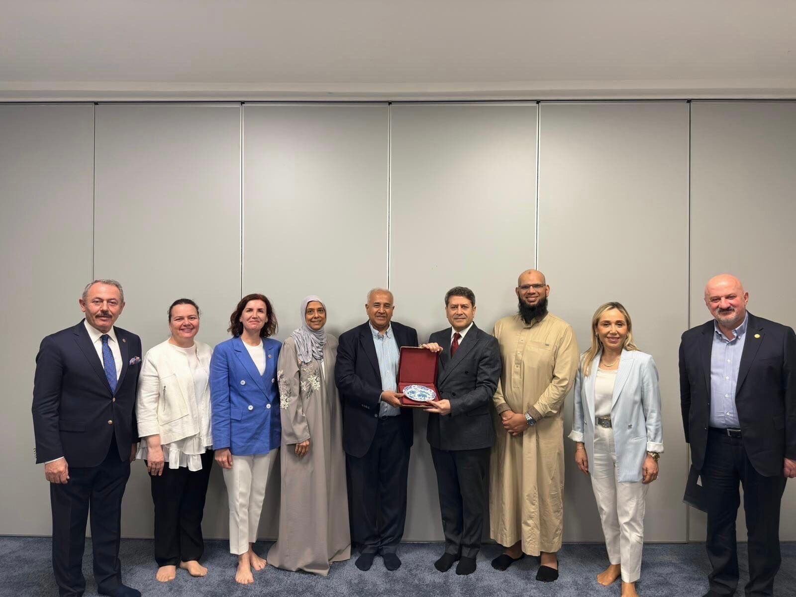 Denizli Haber Nilgün Ök Panama (2)