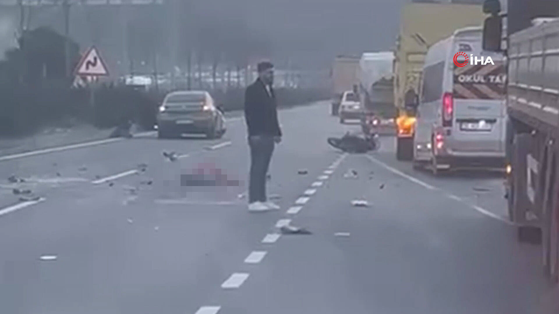 Denizli'de Otomobil Ile Motosiklet Çarpıştı! Feci Kazada Genç Kadın Yolda Hayatını Kaybetti Denizli Haber Trafik Kazası Ahberleri Kaza Haberleri̇ Kazalar Video (1)