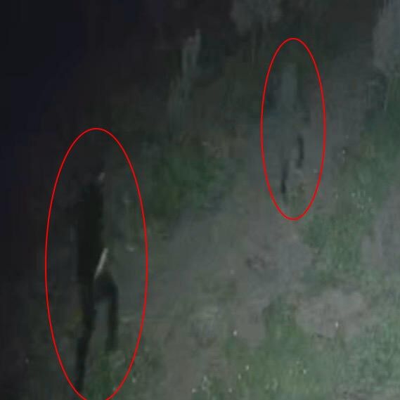 İzmir'de Cinayet! Evine Giren Şüphelileri Kovalayan Genç Vurularak Öldürüldü Haberler Izmir Ölümlü Kaza Haber (3)