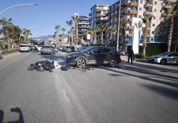 Kaza Can Aldı! Antalya Alanya'da Suv Motosiklet Çarpıştı... Haberler Denizli Haber (1)