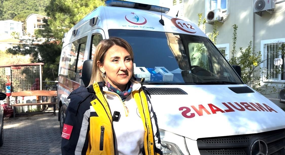 Marmaris'in Tek Kadın Ambulans Şoförü Fatma Nur Uçar Önceliğimiz Hayat Kurtarmak (3)