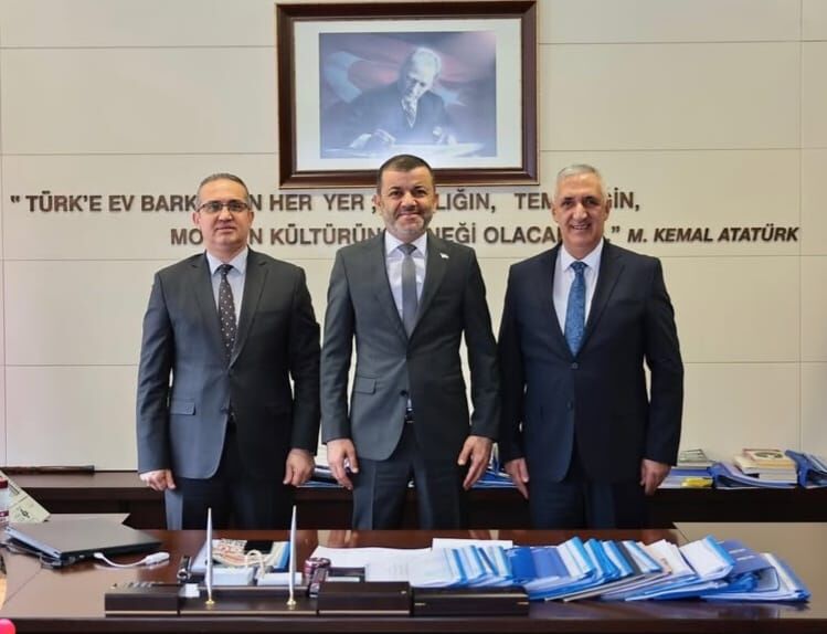 Mustafa Kemal Kaya Bu Tren Deni̇zli̇'ye Gelmeli̇, Bi̇r Hatti Da Dosb'den Geçmeli̇! (8)