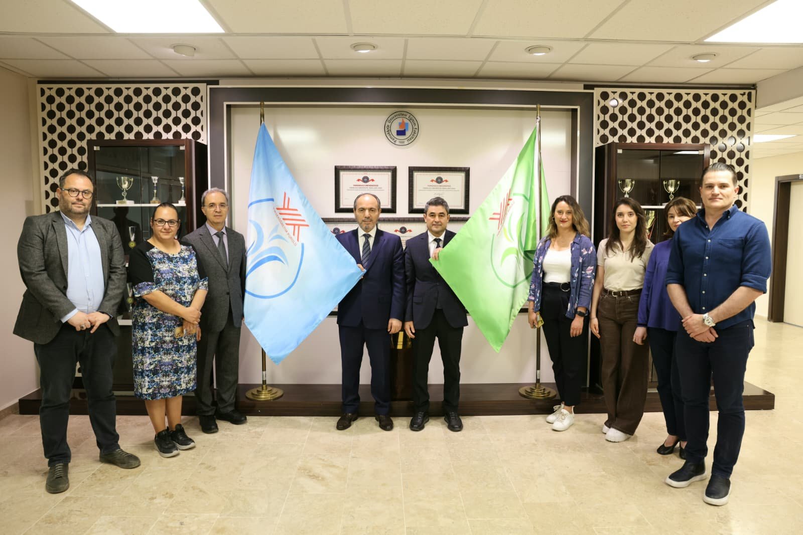 182 Eğitim Fakültesi 2026 Yılı “Mavi Bayrak” Ödülü Aldı (4)