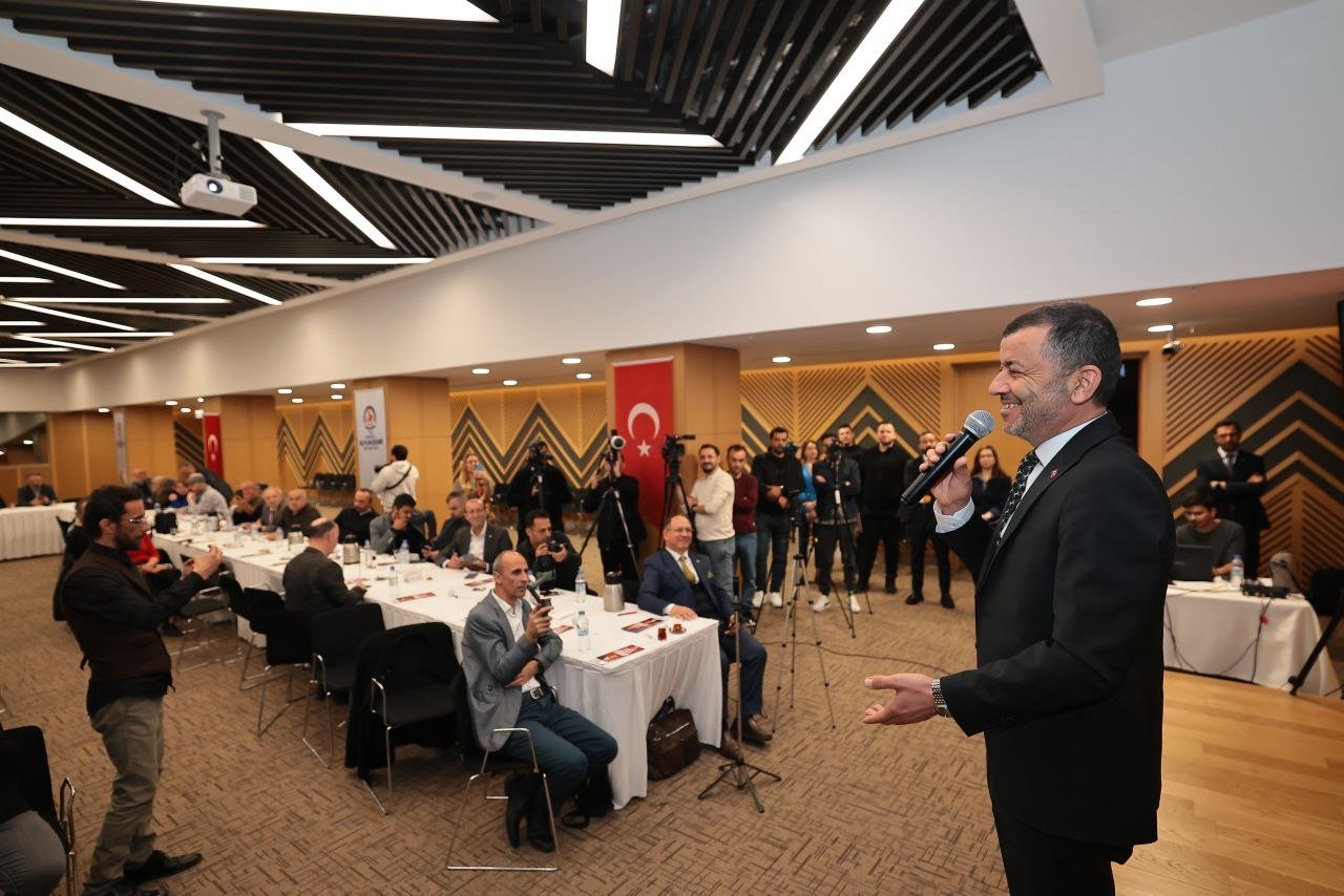 Başkan Çavuşoğlu’ndan 2 Yıllık Hizmet Sunumu (6)