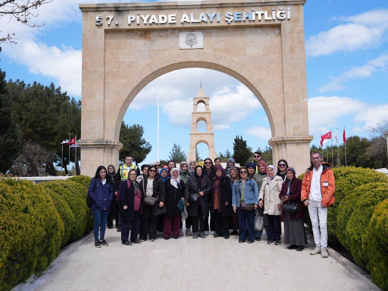 Büyükşehir’den Çallı Kadınlara Çanakkale Yolculuğu (4)