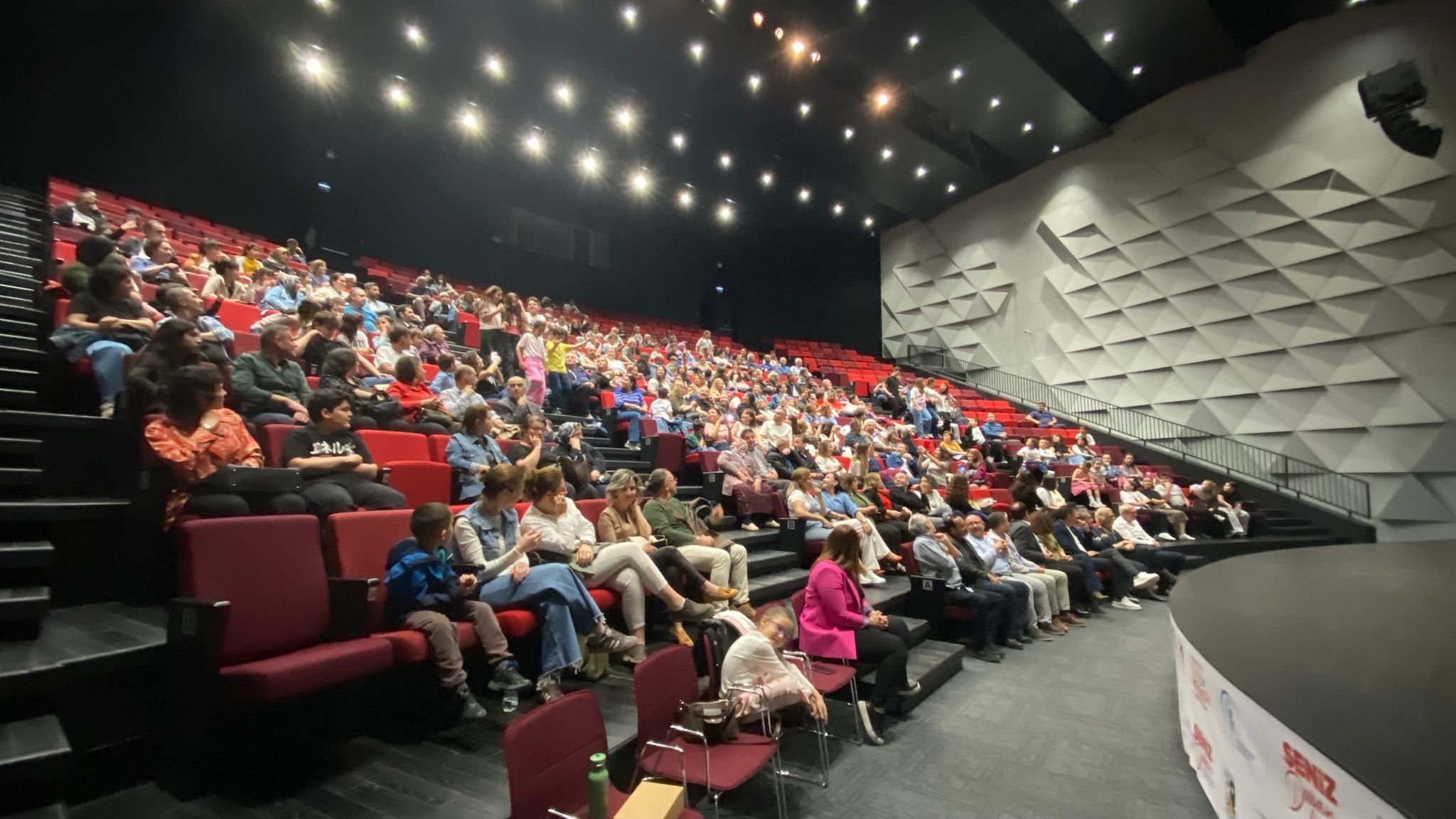 Deni̇zli̇ Haber Add Tiyatro (3)