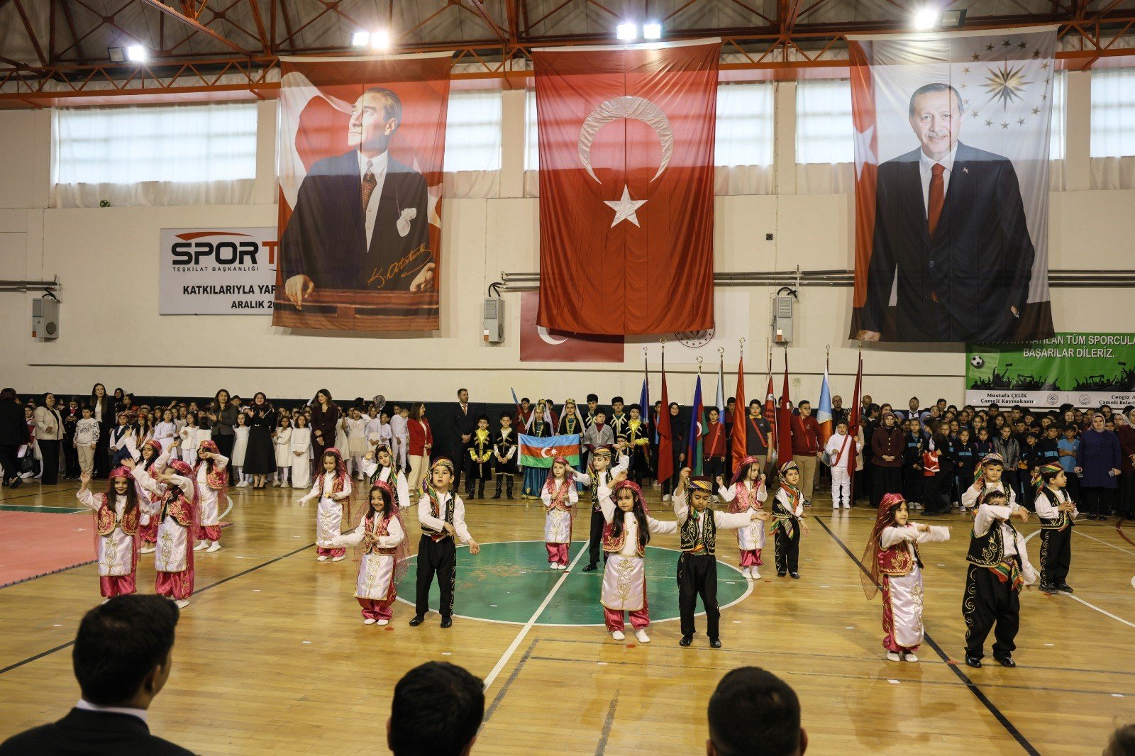 Denizli Haber Çamelide Azerbeycan Çoşkusu (4)