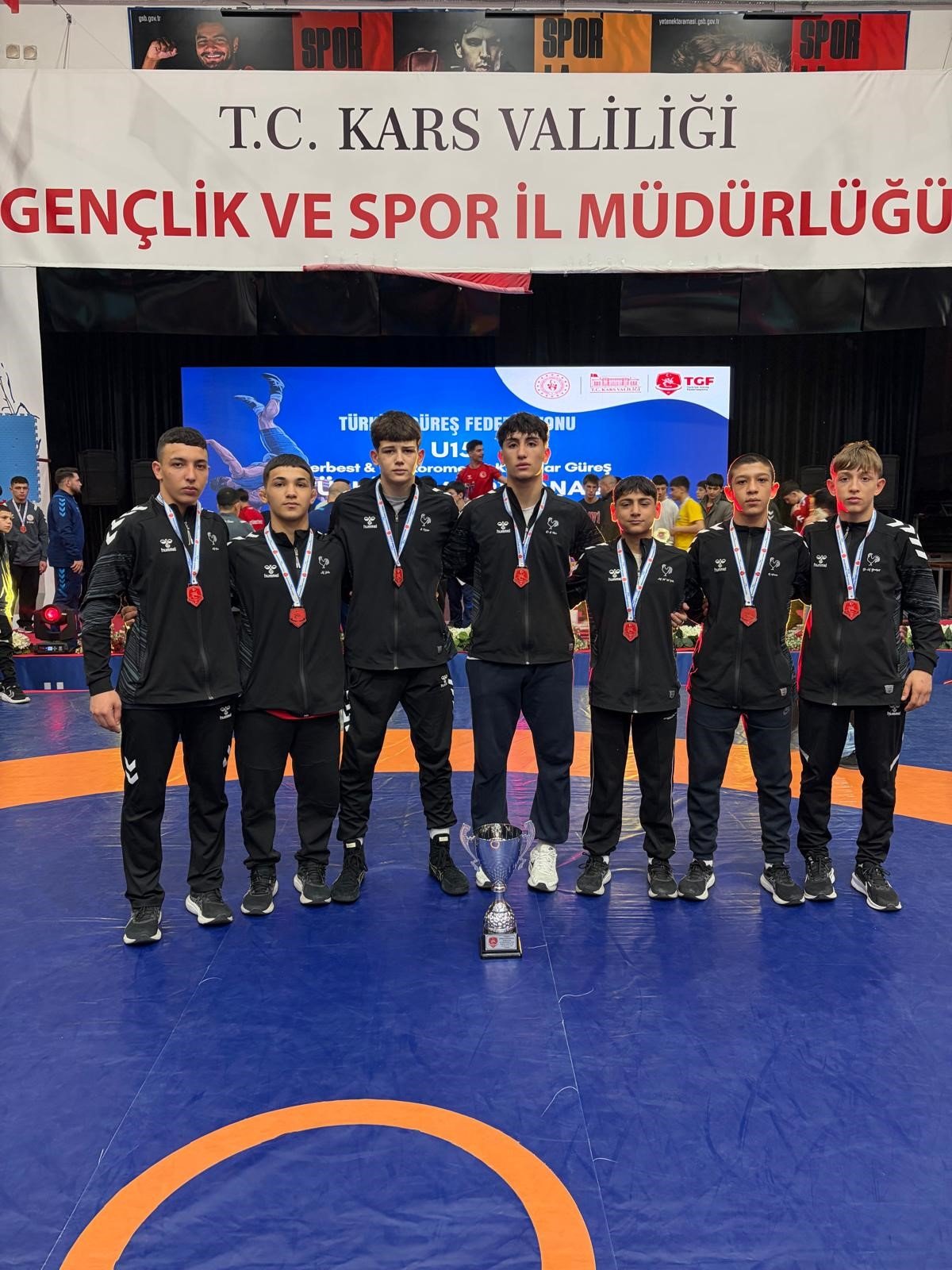 Denizli Haber Denizlili Güreşçiler Türkiye Şampiyonu7