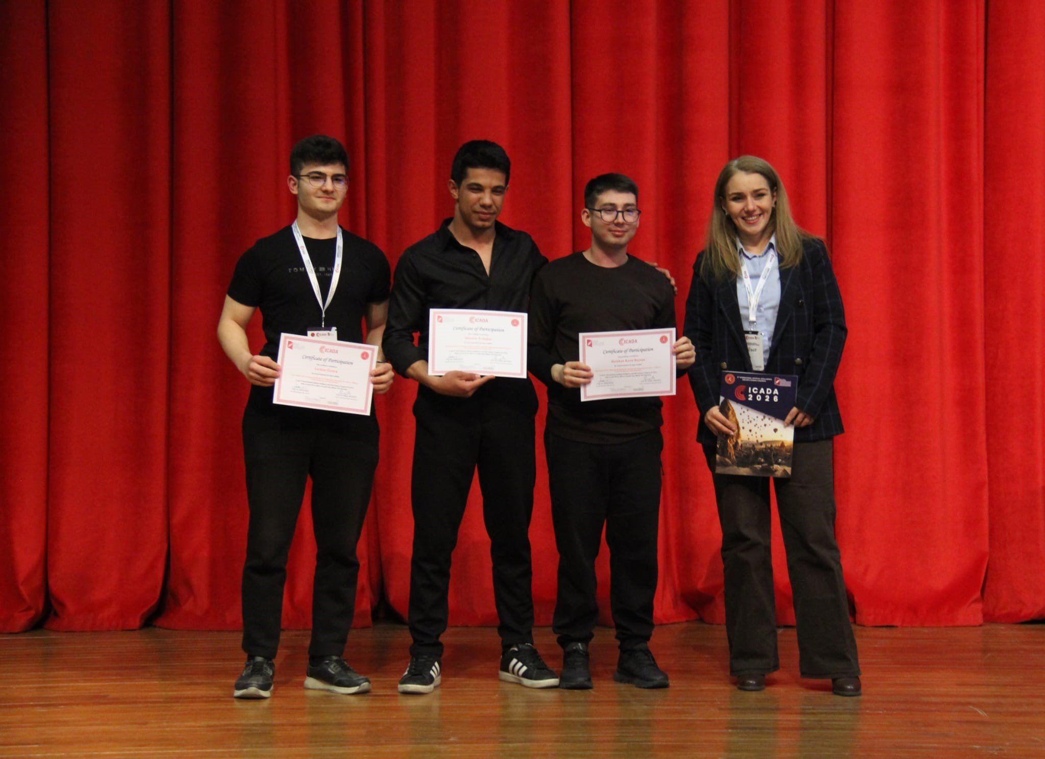 Denizli Haber Denizli’nin Meslek Liseli Gençleri Uluslararası Kongrede Makale Sundu5