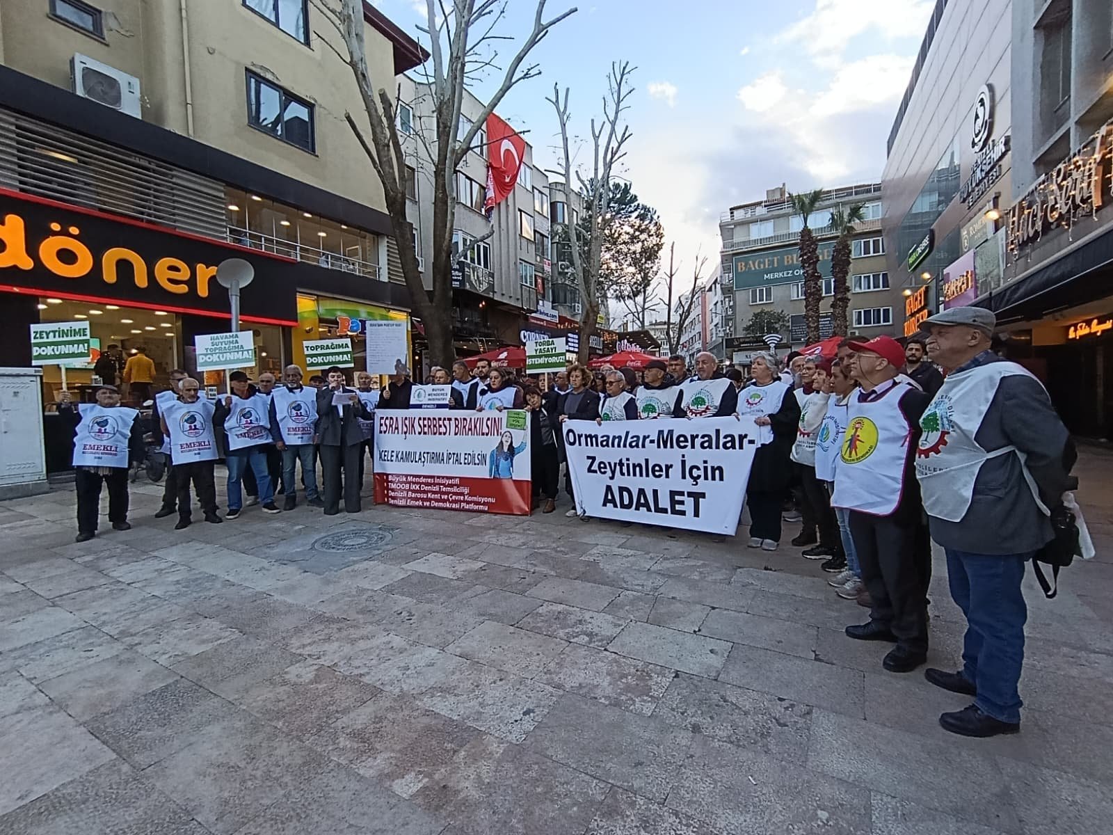 Deni̇zli̇ Haber Di̇reni̇ş. Esra Işikjpg (1)-1