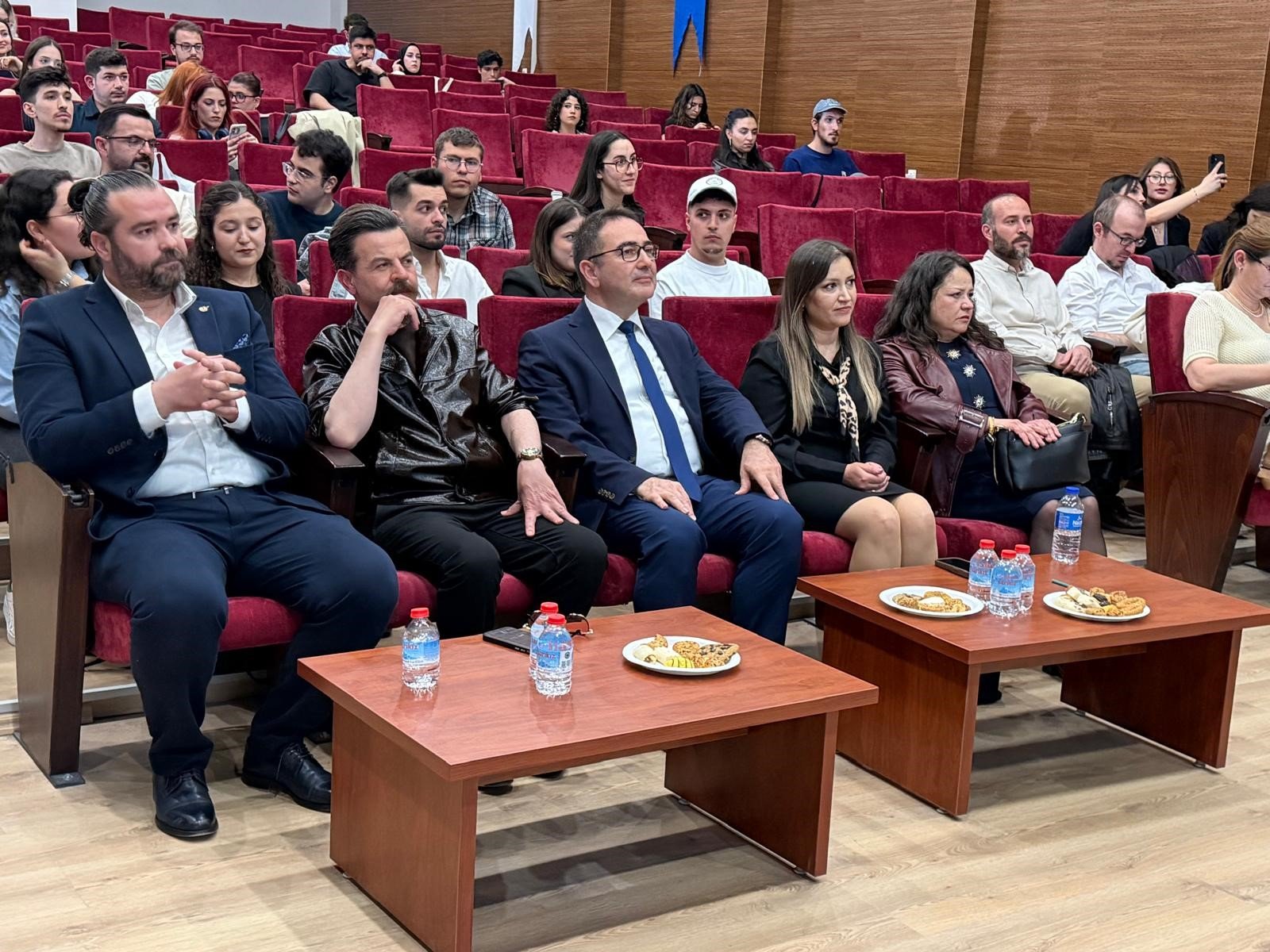 Denizli Haber Gazeteciliğin Temeli Sevmek Ve Heyecanı Korumaktır2