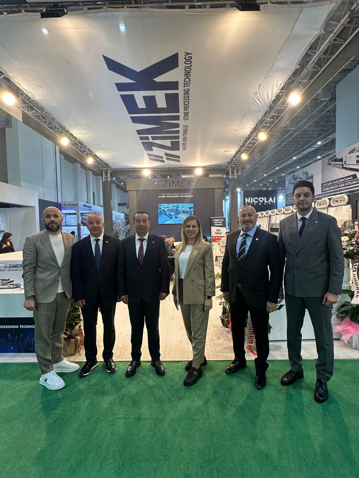 Denizli Haber Maksi̇ad Yöneti̇mi̇ Mermer Fuarinda Üyeleri̇ni̇ Yalniz Birakmadi