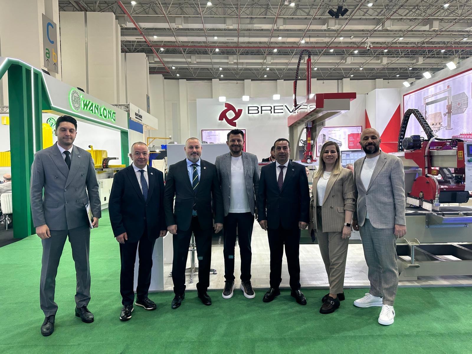 Denizli Haber Maksi̇ad Yöneti̇mi̇ Mermer Fuarinda Üyeleri̇ni̇ Yalniz Birakmadi2