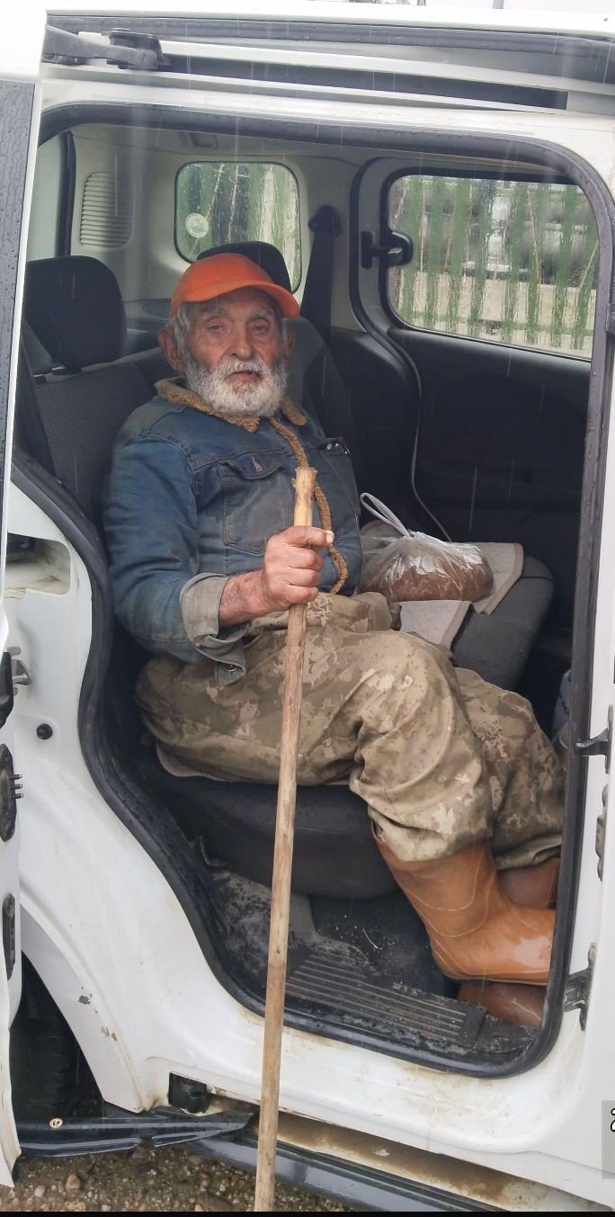 Denizli Haber Manisa'da Ev Yangını1 Kişi Hayatını Kaybetti2