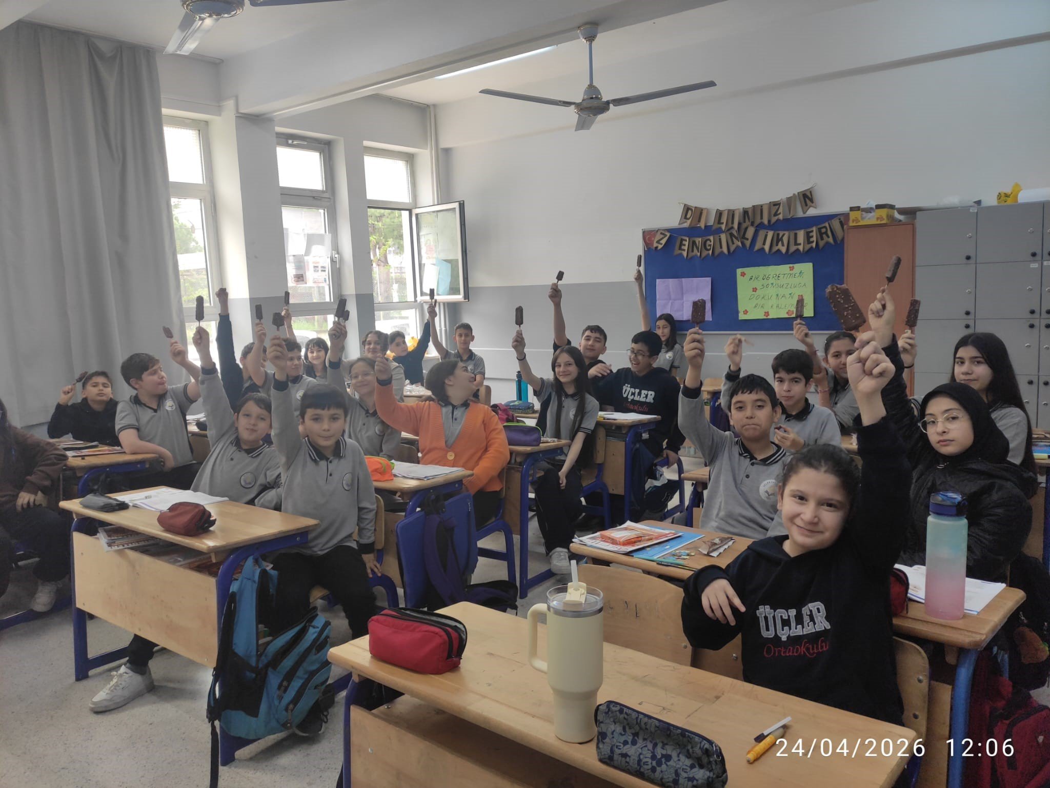 Denizli Haber Öğretmenler Ve Öğrenciler Birbirine Moral Oldu2