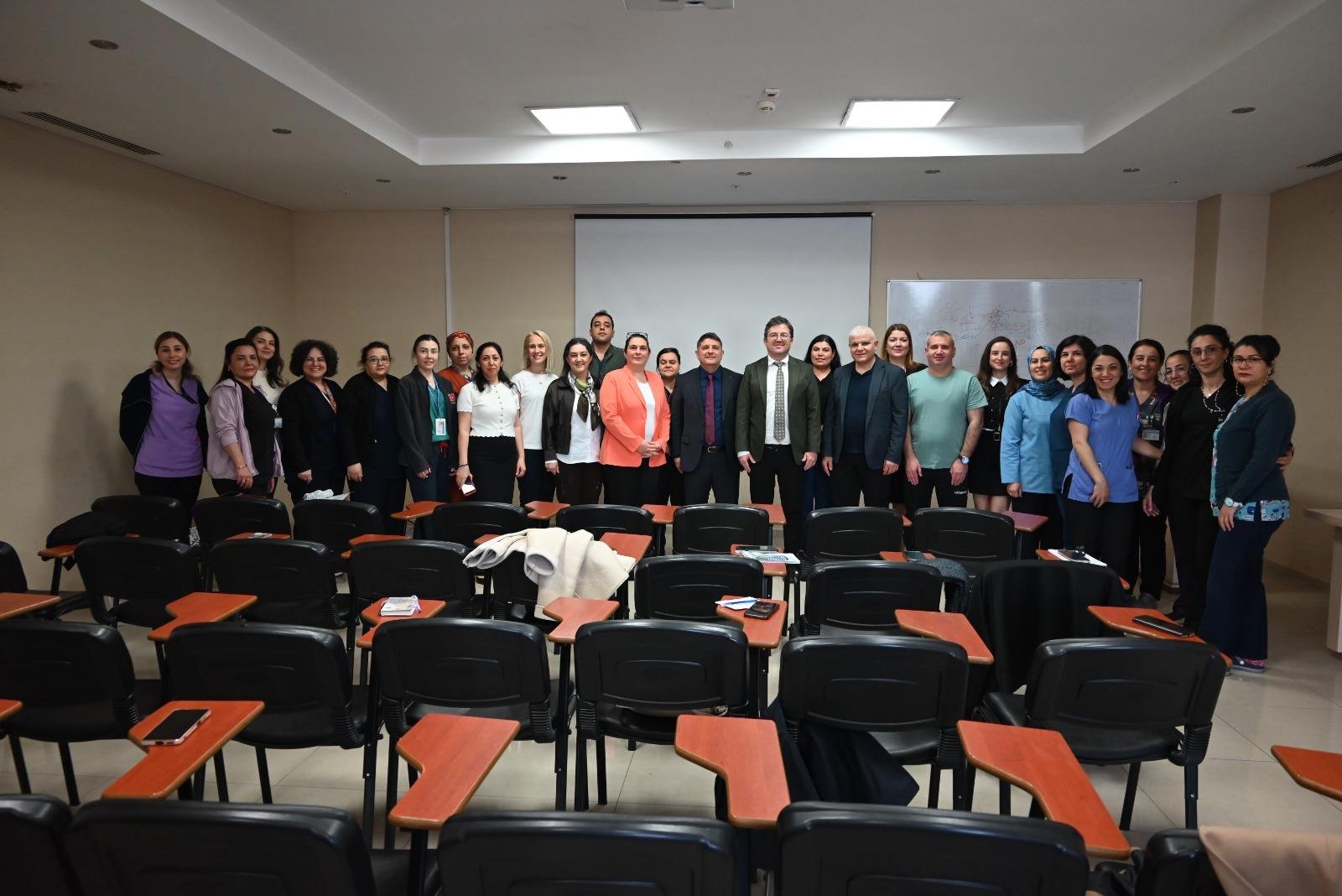 Denizli Haber Paü Hastaneleri Hemşirelerinden Anlamlı Adım