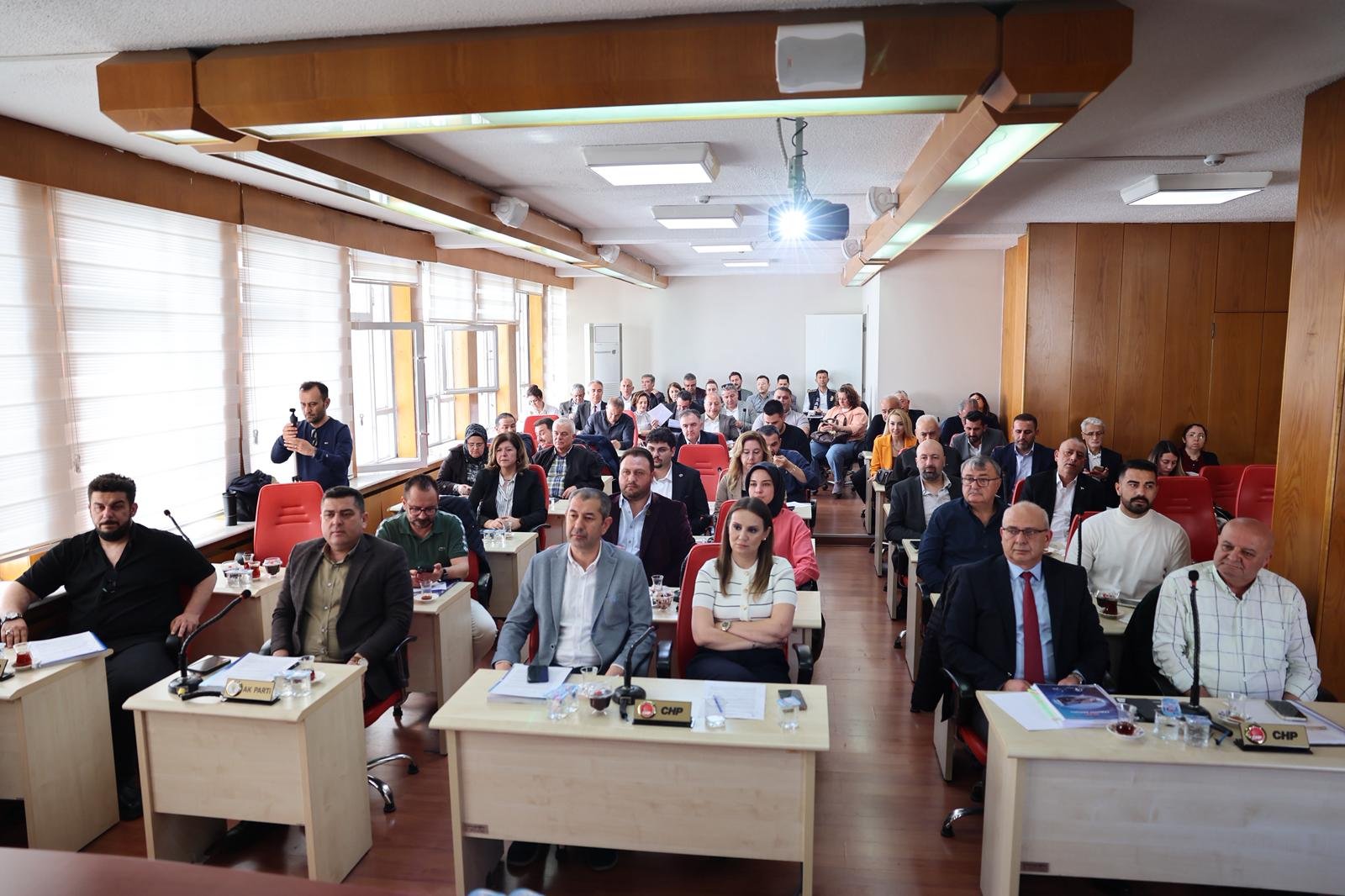 Merkezefendi̇ Beledi̇yesi̇ 2025 Yili Faali̇yet Raporu Kabul Edi̇ldi̇ (2)