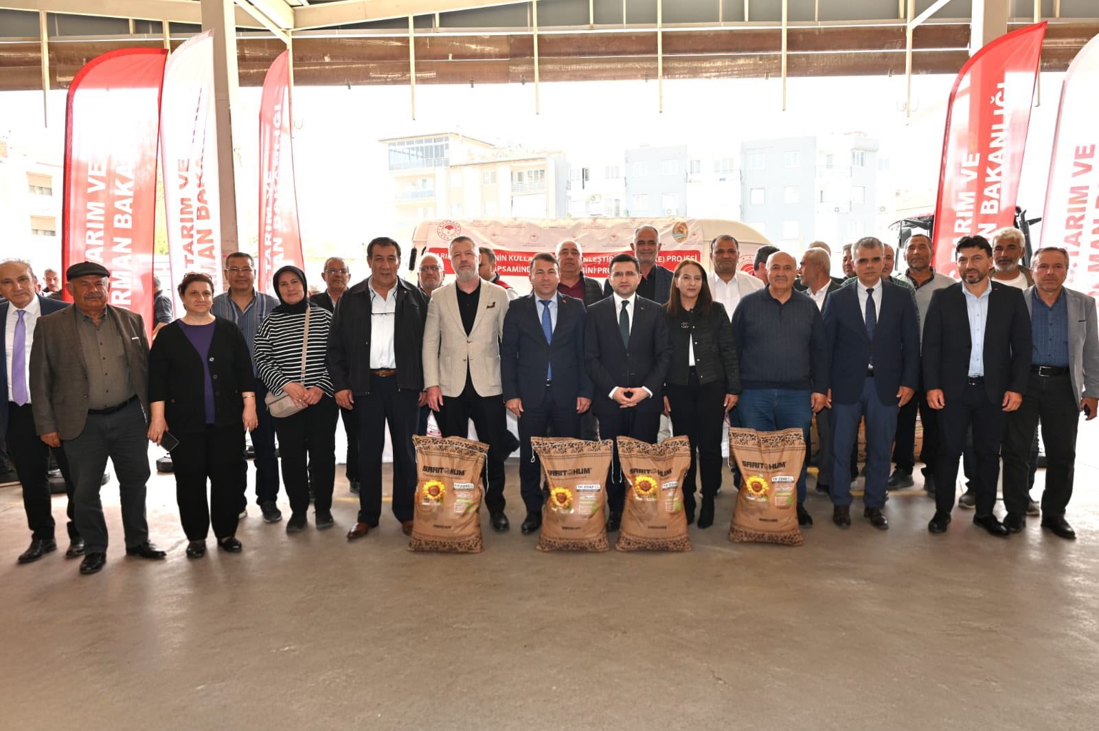 Sarayköy’de Toprak Ayçiçeği Ile Şenleniyor (6)