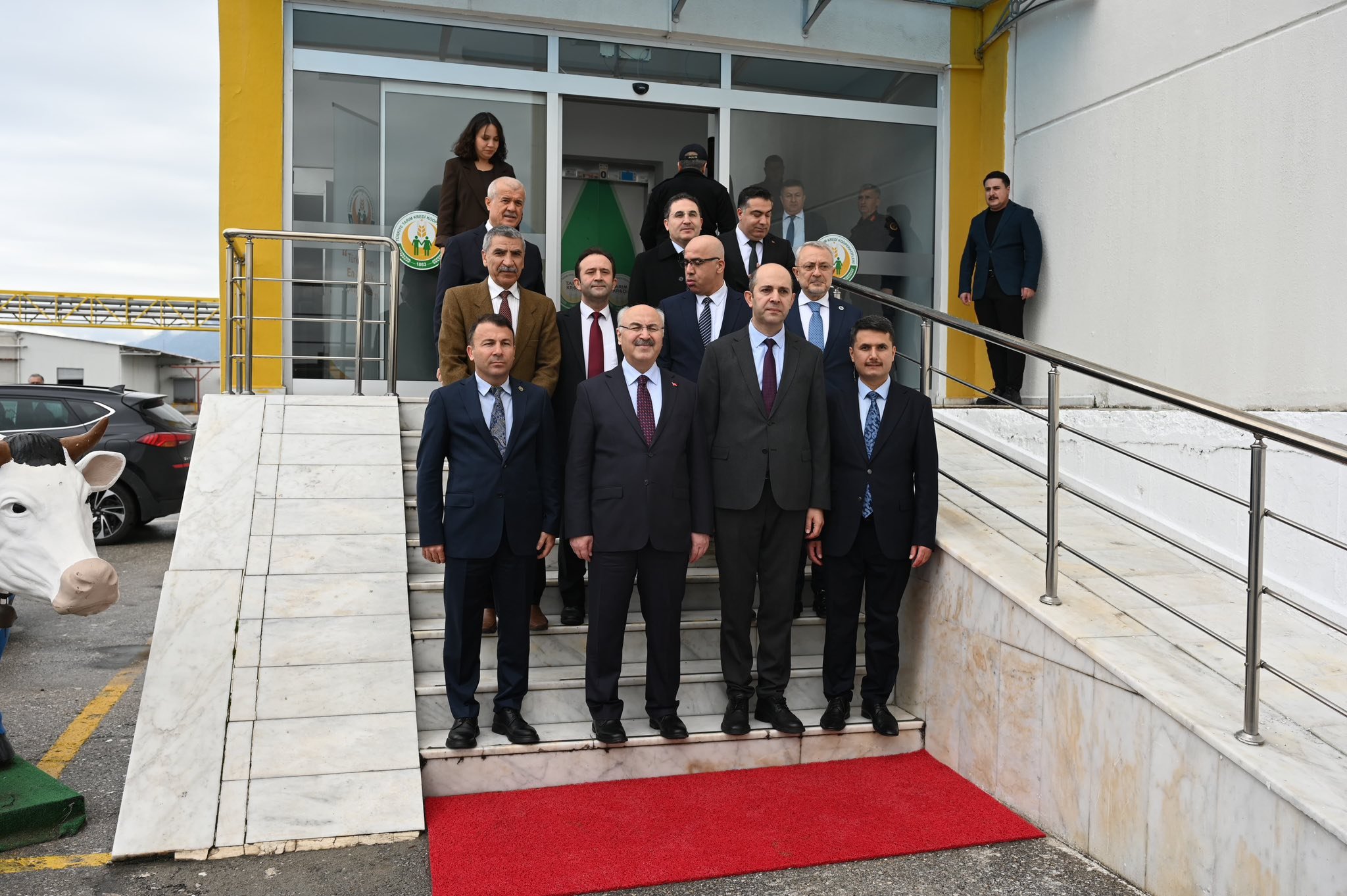 Vali Köşger’den Acıpayam’da Üretim Çıkartması Süt Üretimi Mercek Altında (2)