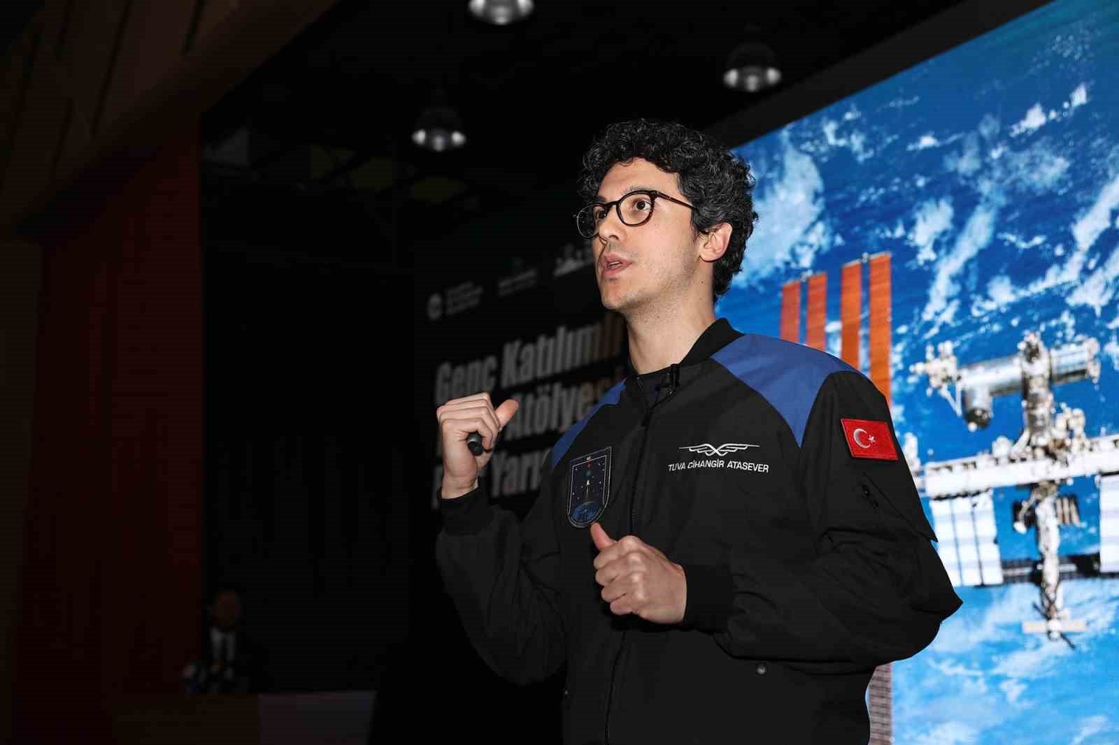 Deni̇zli̇ Haber Astront Atasever