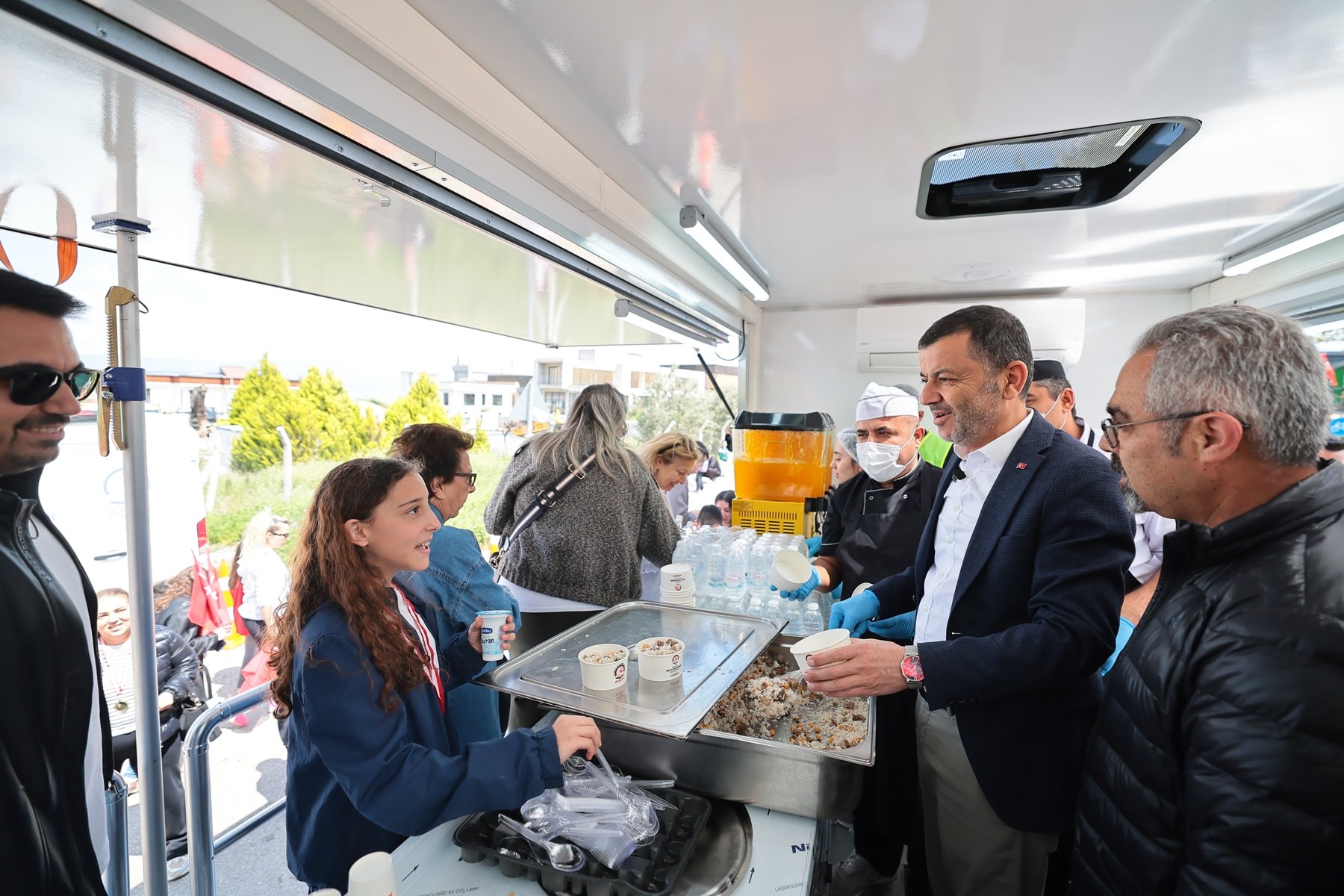 Denizli Haber Büyükşehir’in Mobil Ikram Filosu Güçlendi (2)