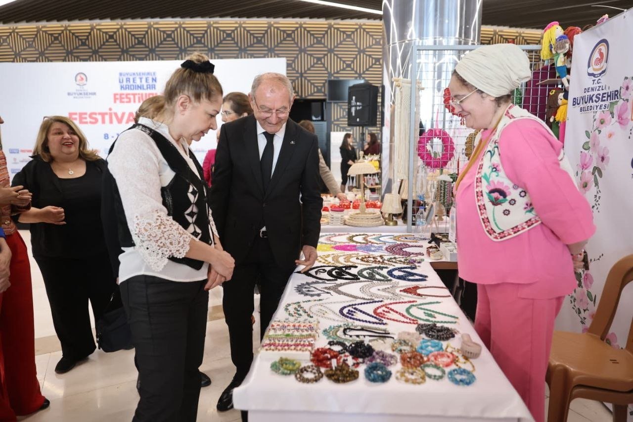 Denizli Haber Büyükşehirle Üreten Kadınlar Festivali Coşkuyla Başladı (3)-3