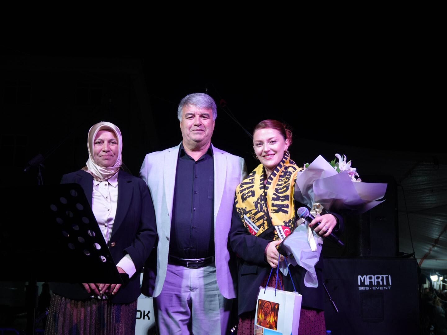 Denizli Haber Çardak'ta 19 Mayıs Coşkusu Mahperi Konseri Ile Zirveye Ulaştı2