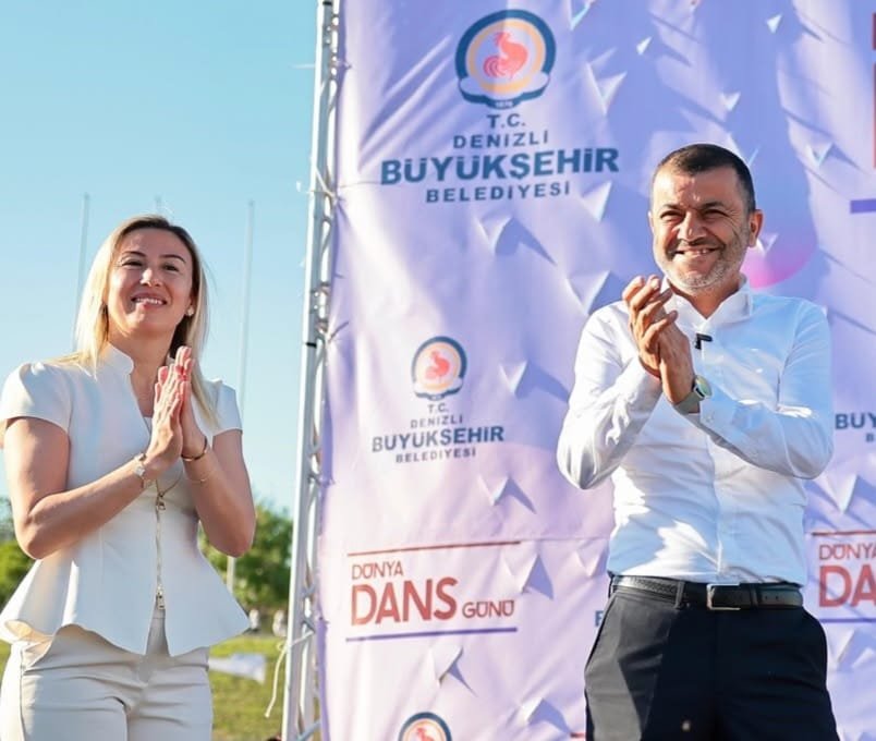 Denizli Haber Çavuşoğlu Büyükşehi̇rler'i̇n Türki̇ye Şampi̇yonu!3