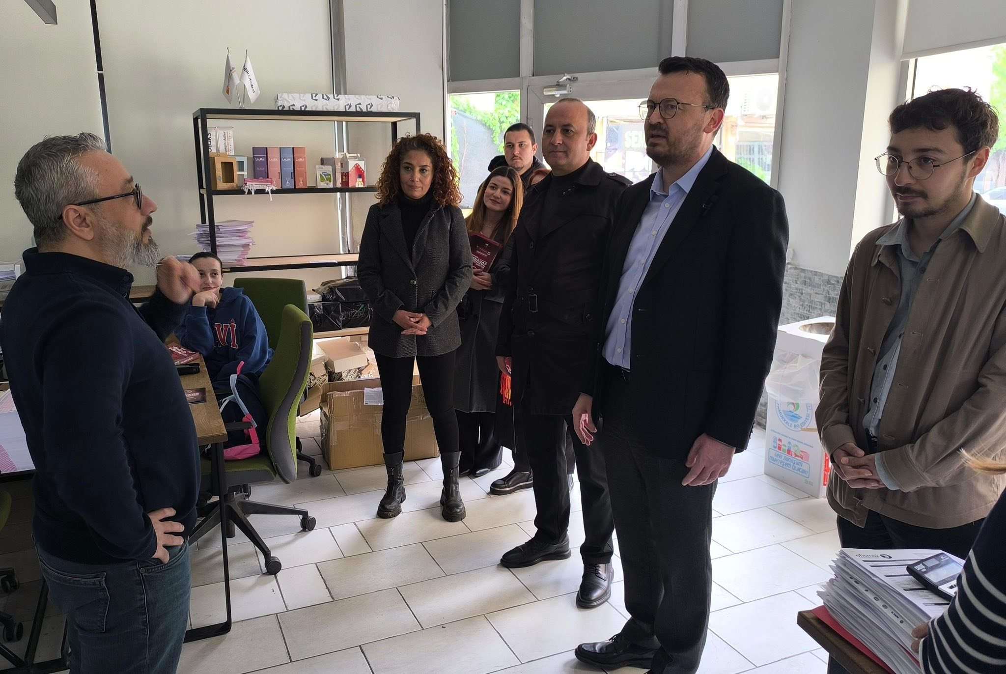 Deni̇zli̇ Haber Chp Sahaya İndi̇ (1)