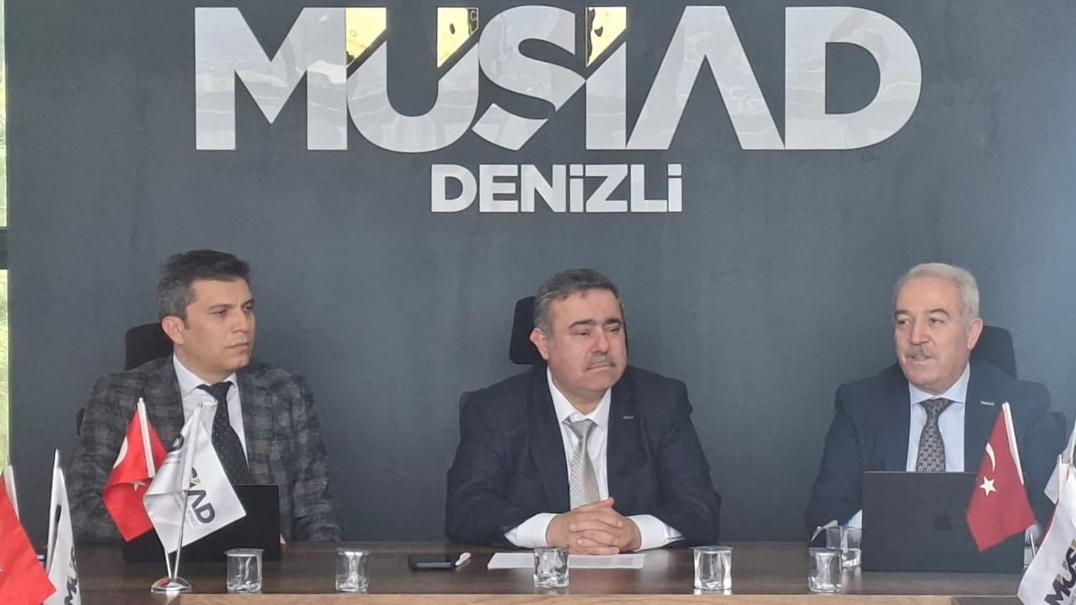 Denizli Haber Denizli’de Tekstil, Deri Ve Hazır Giyim Sektörü