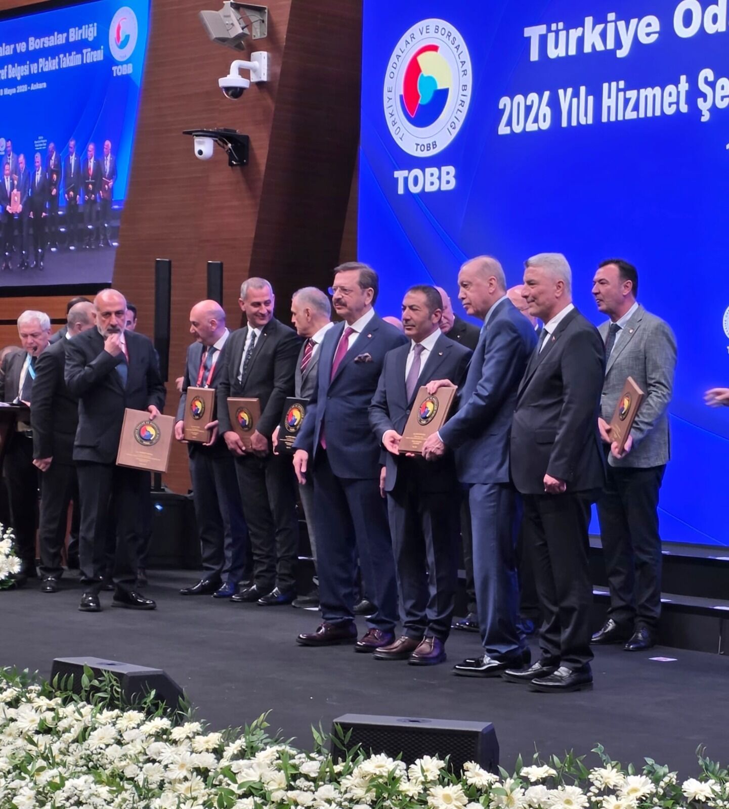 Deni̇zli̇ Haber Dto Başkani Uğur Erdoğan’a Hi̇zmet Şeref Plaketi̇2
