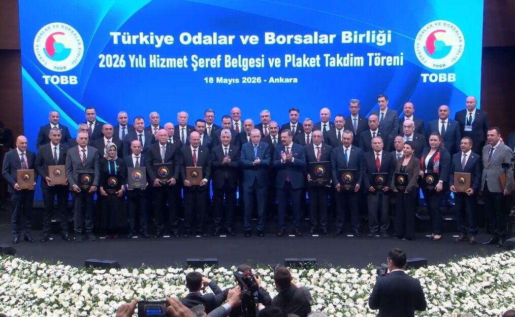 Deni̇zli̇ Haber Dto Başkani Uğur Erdoğan’a Hi̇zmet Şeref Plaketi̇5