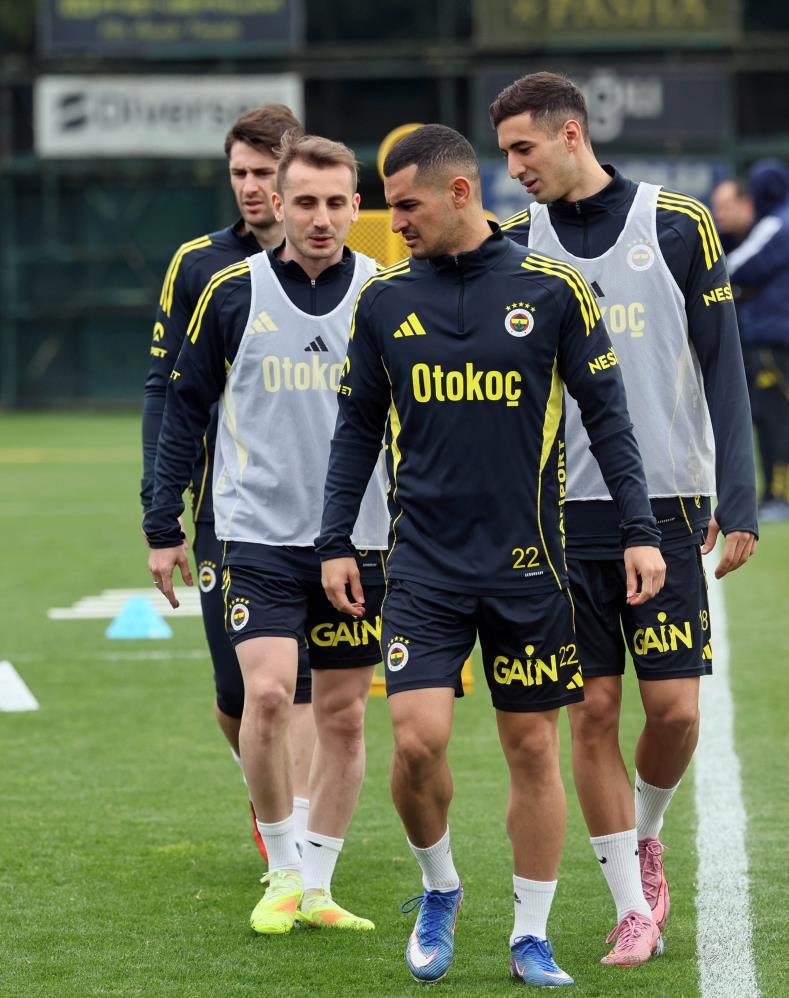 Denizli Haber Fenerbahçe'de Konyaspor Maçı Hazırlıkları Başladı1