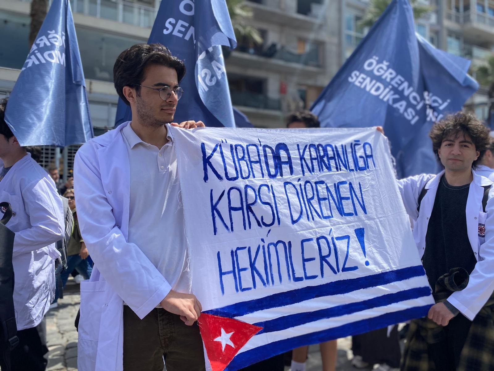 Denizli Haber İzmir1Mayıs (1)