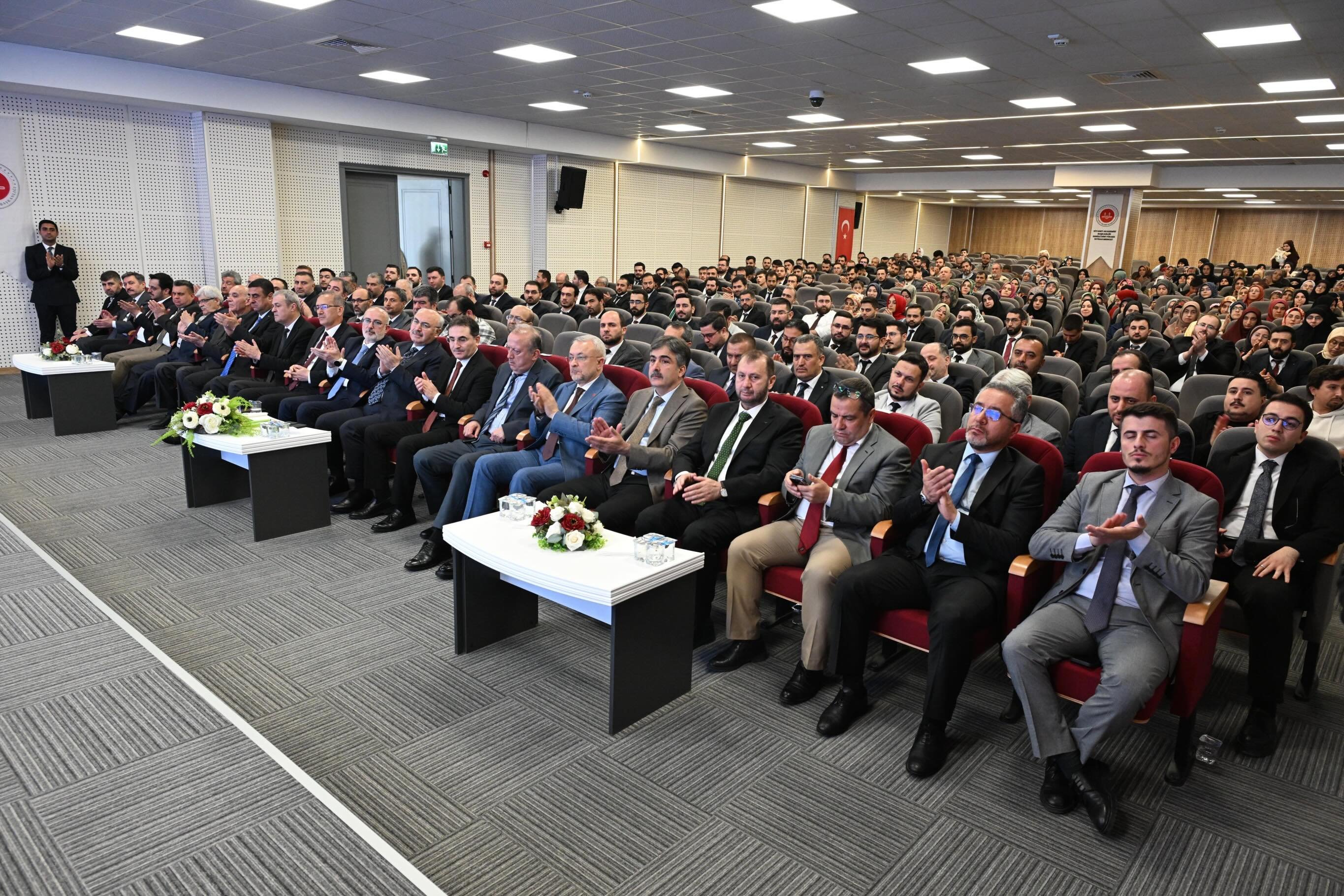 Denizli Haber Vali Mezuniyet (1)