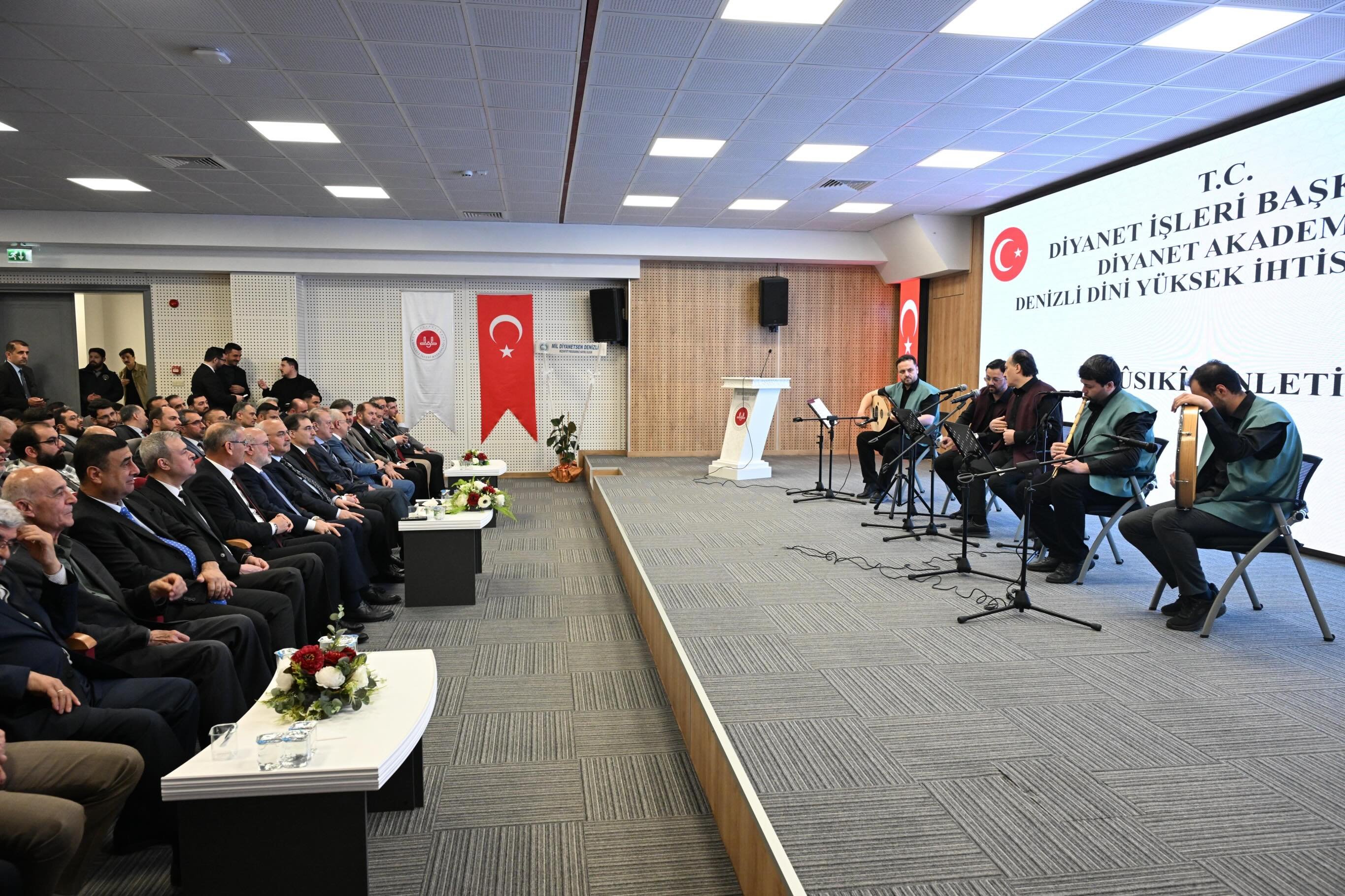 Denizli Haber Vali Mezuniyet (5)
