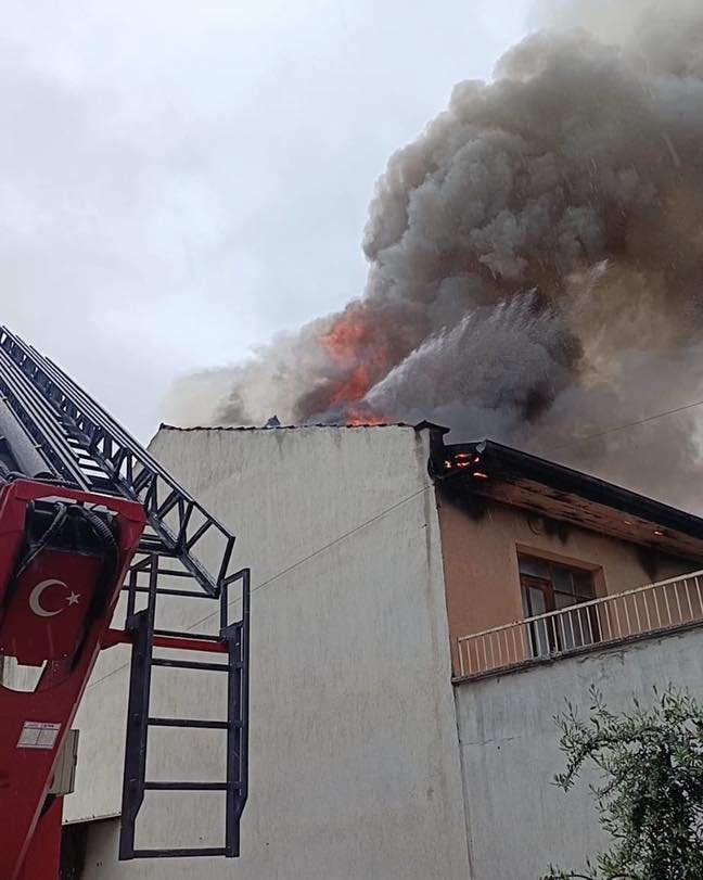 Denizli Haber Yangın6-6