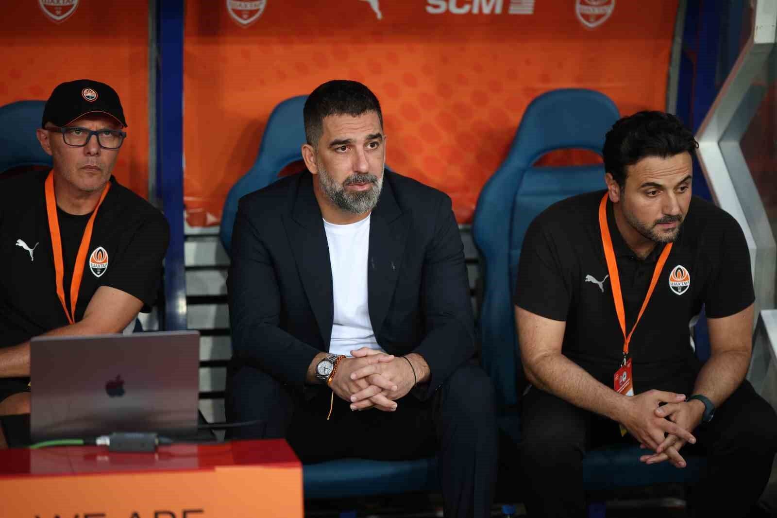 Denizli Haber Arda Turan (2)