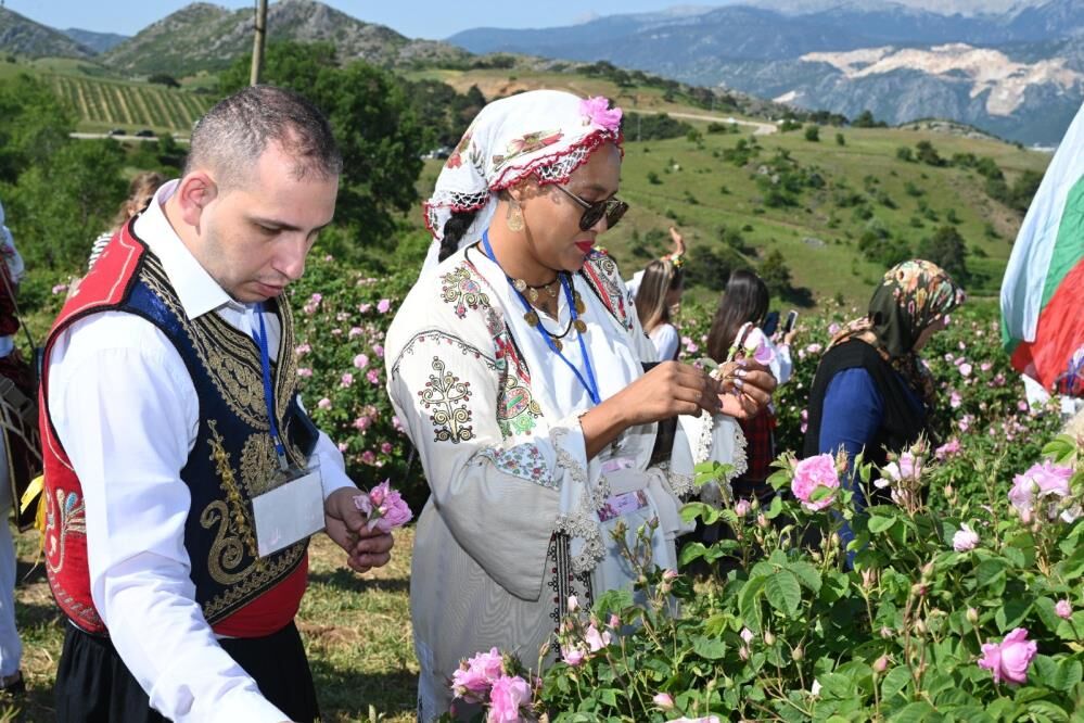 Denizli Haber Isparta Gül Festivali.jpg2.Jpg4