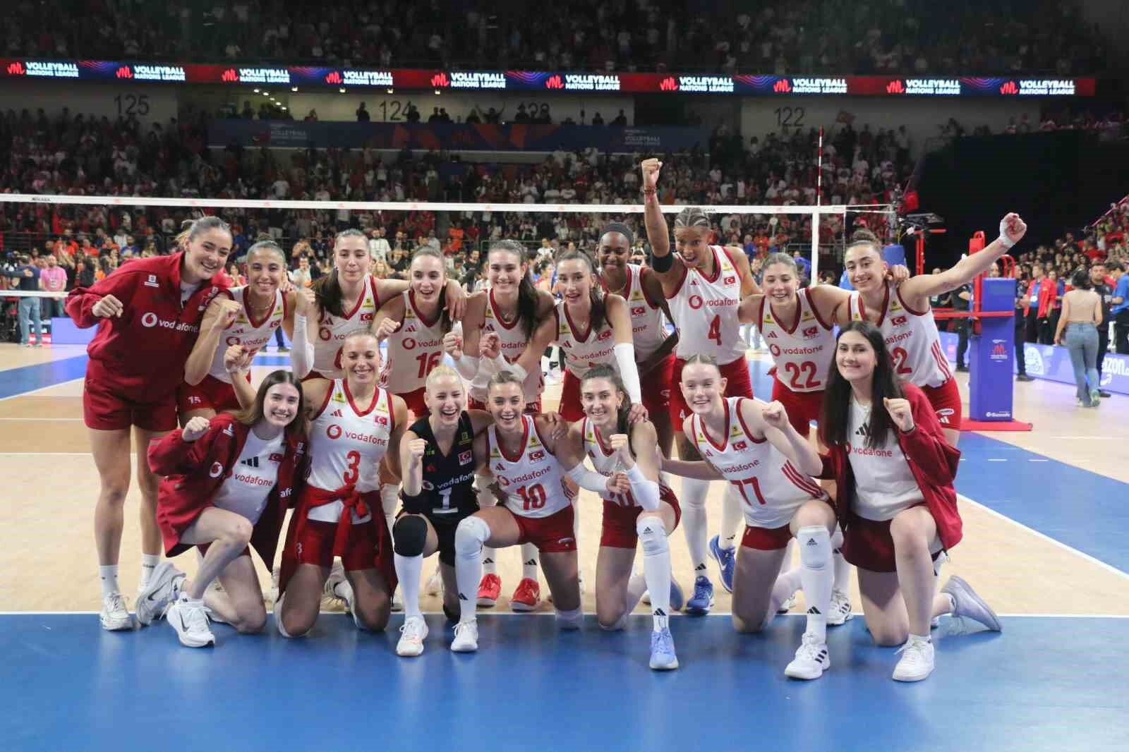 A Milli Kadın Voleybol Takımı Vnl Kadrosu Belli Oldu (2)