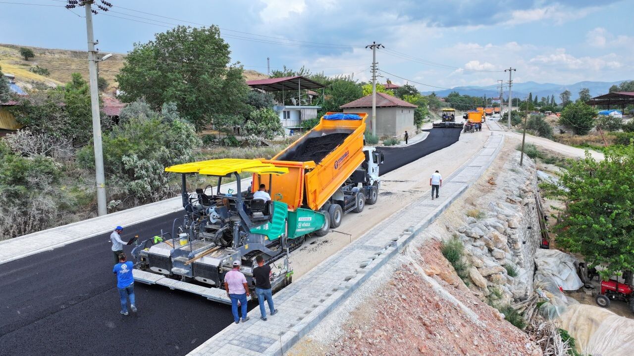 Denizli Büyükşehir’den Güvenli Ve Konforlu Ulaşım Için Yoğun Mesai (7)