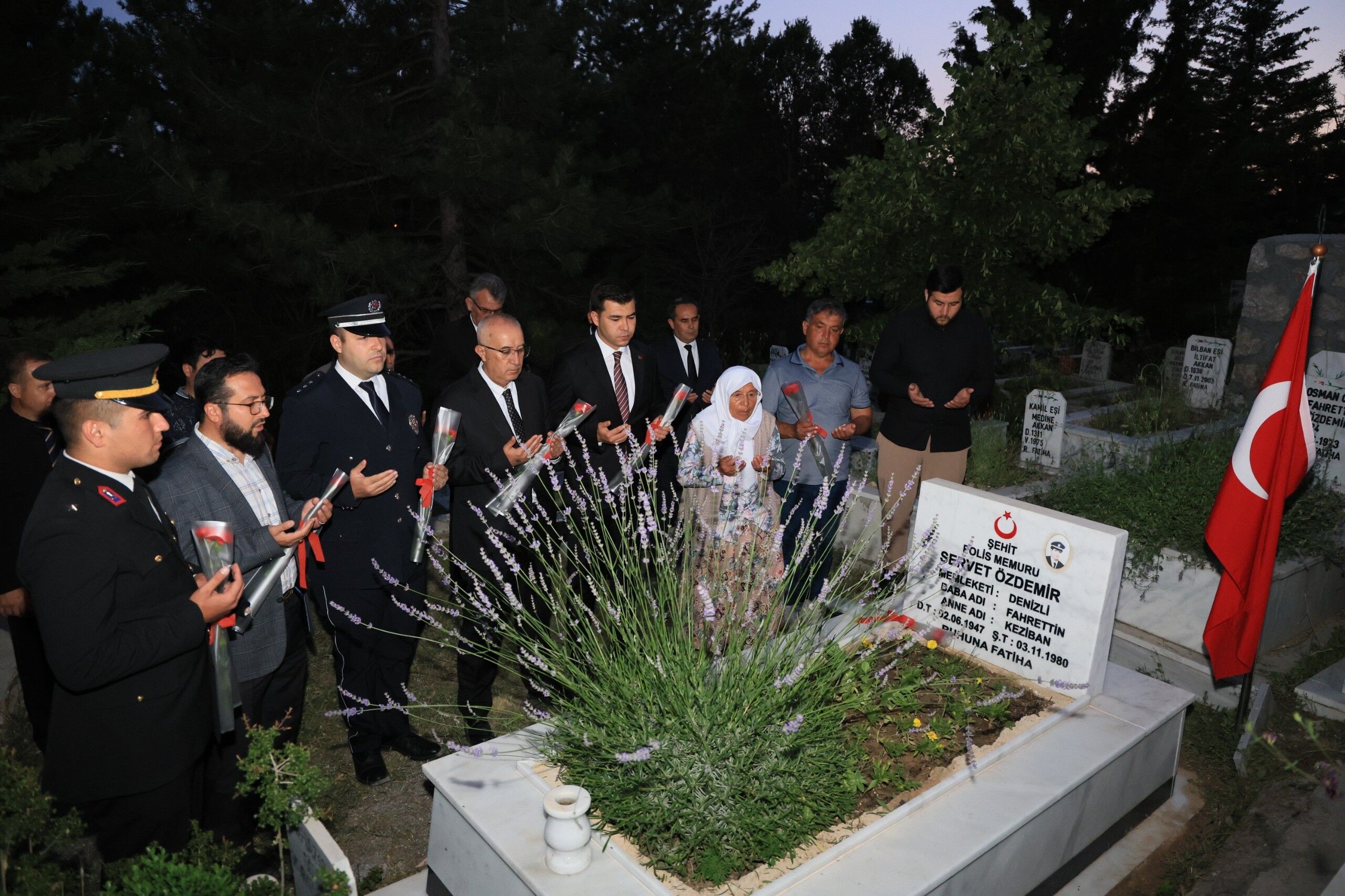 Denizli Haber 15 Temmuzçameli̇de Unutulmadi (2)
